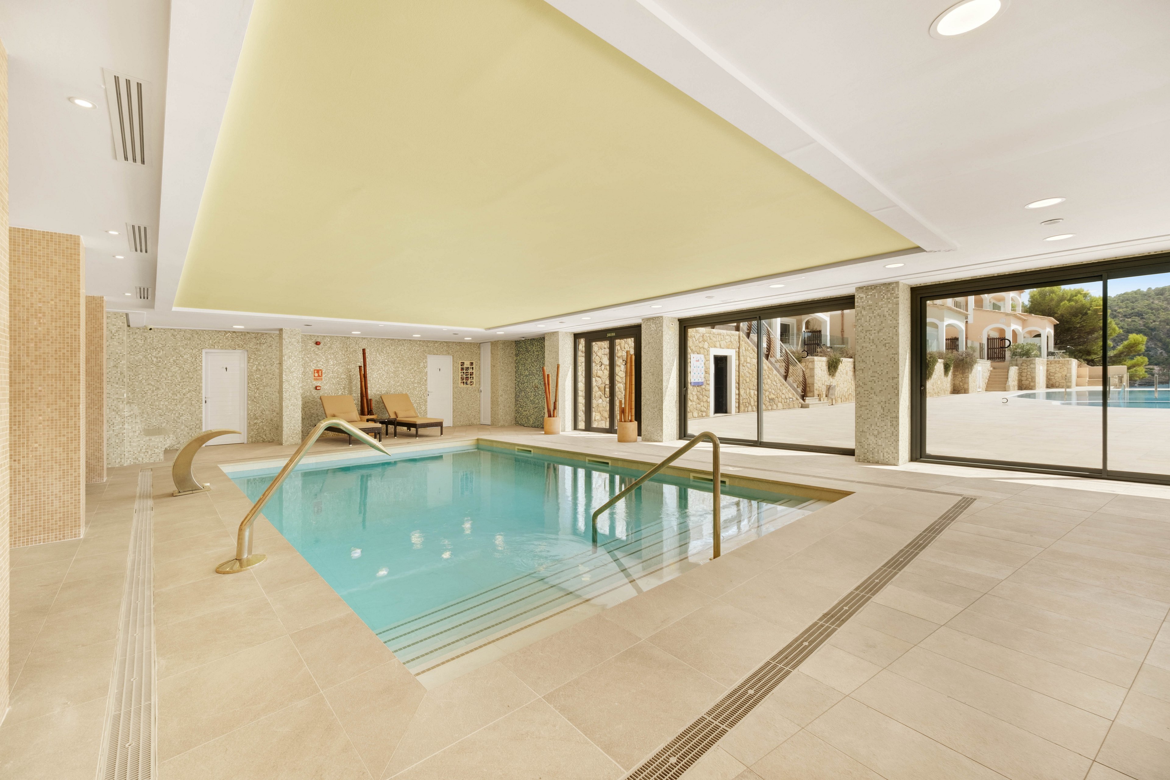 Bahia Suites Camp de Mar