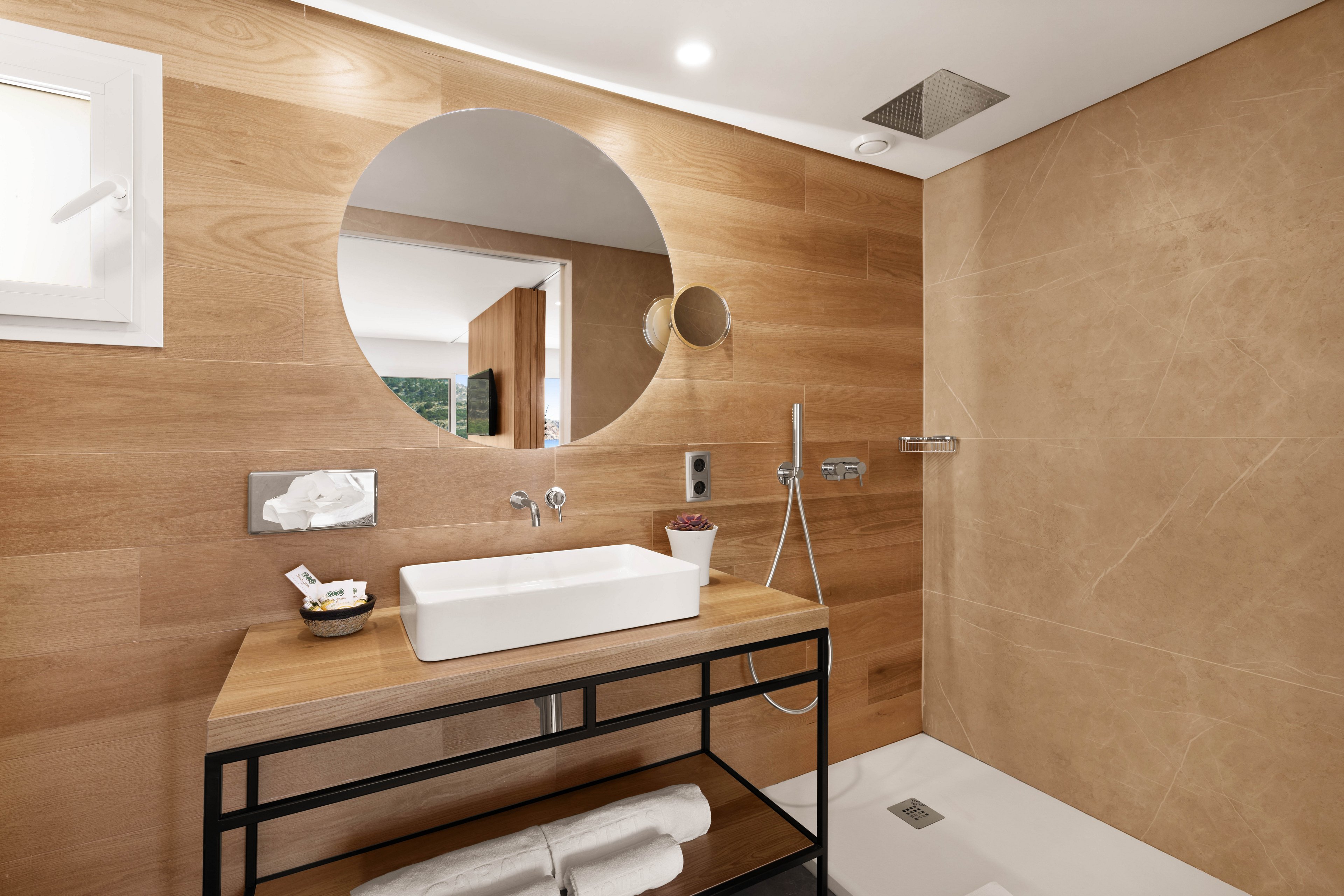 Bahia Suites Camp de Mar