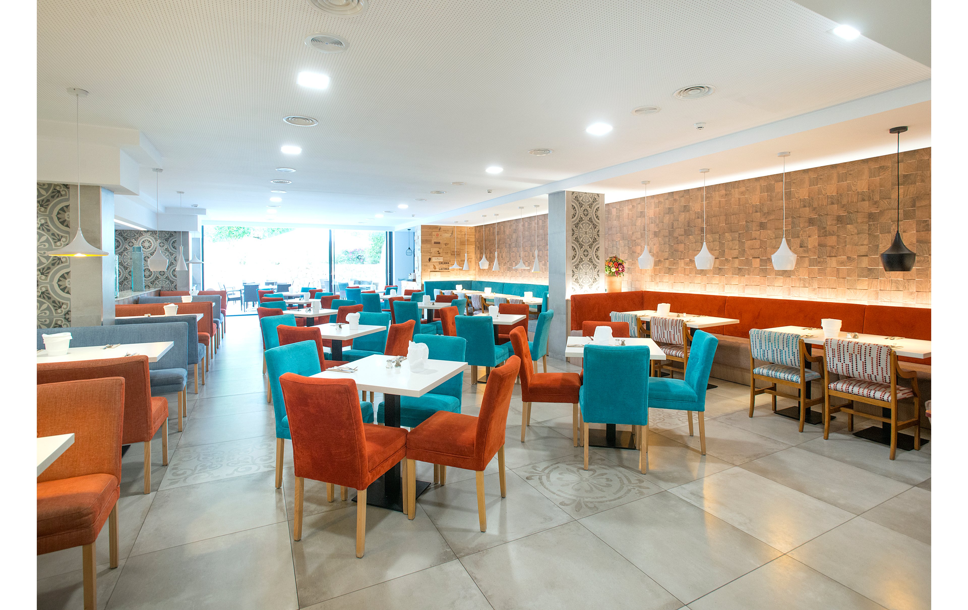 Cabau Aparthotel Aquasol