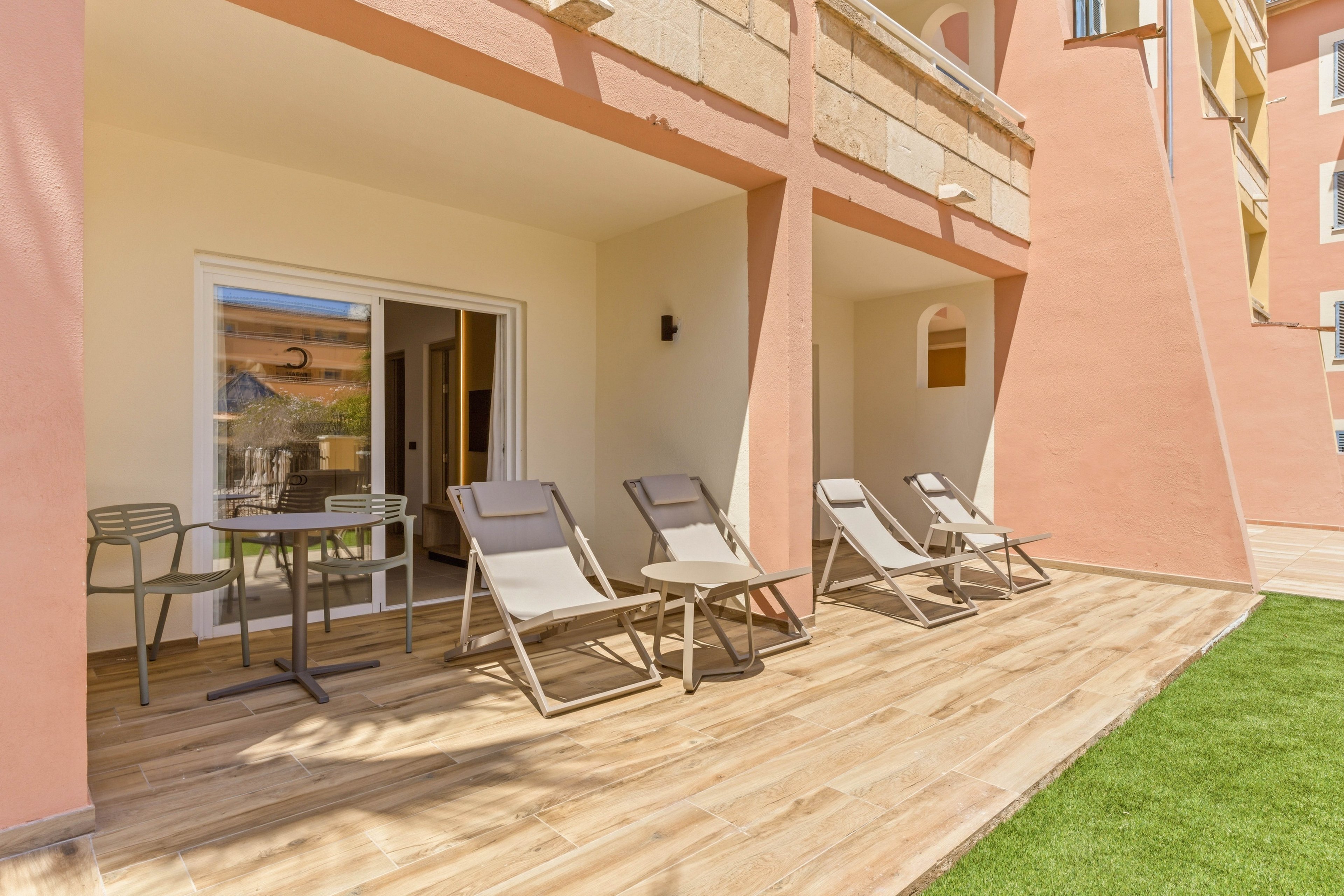Cabau Aparthotel Aquasol