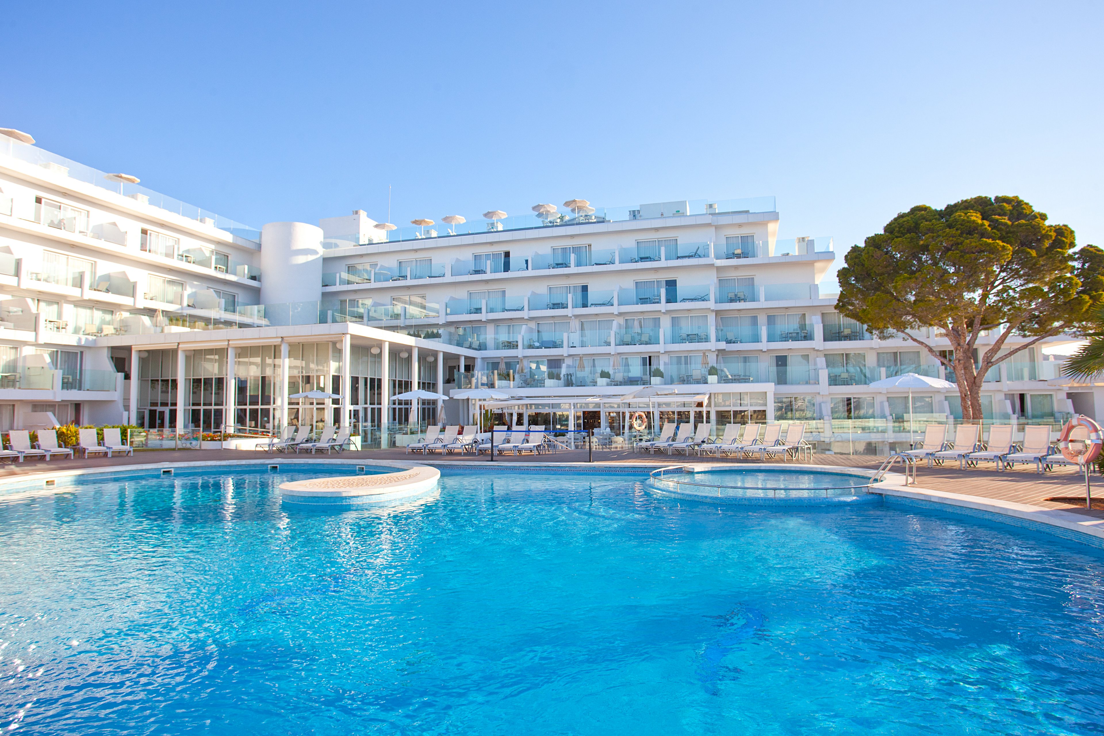 Ponent Mar Apartments