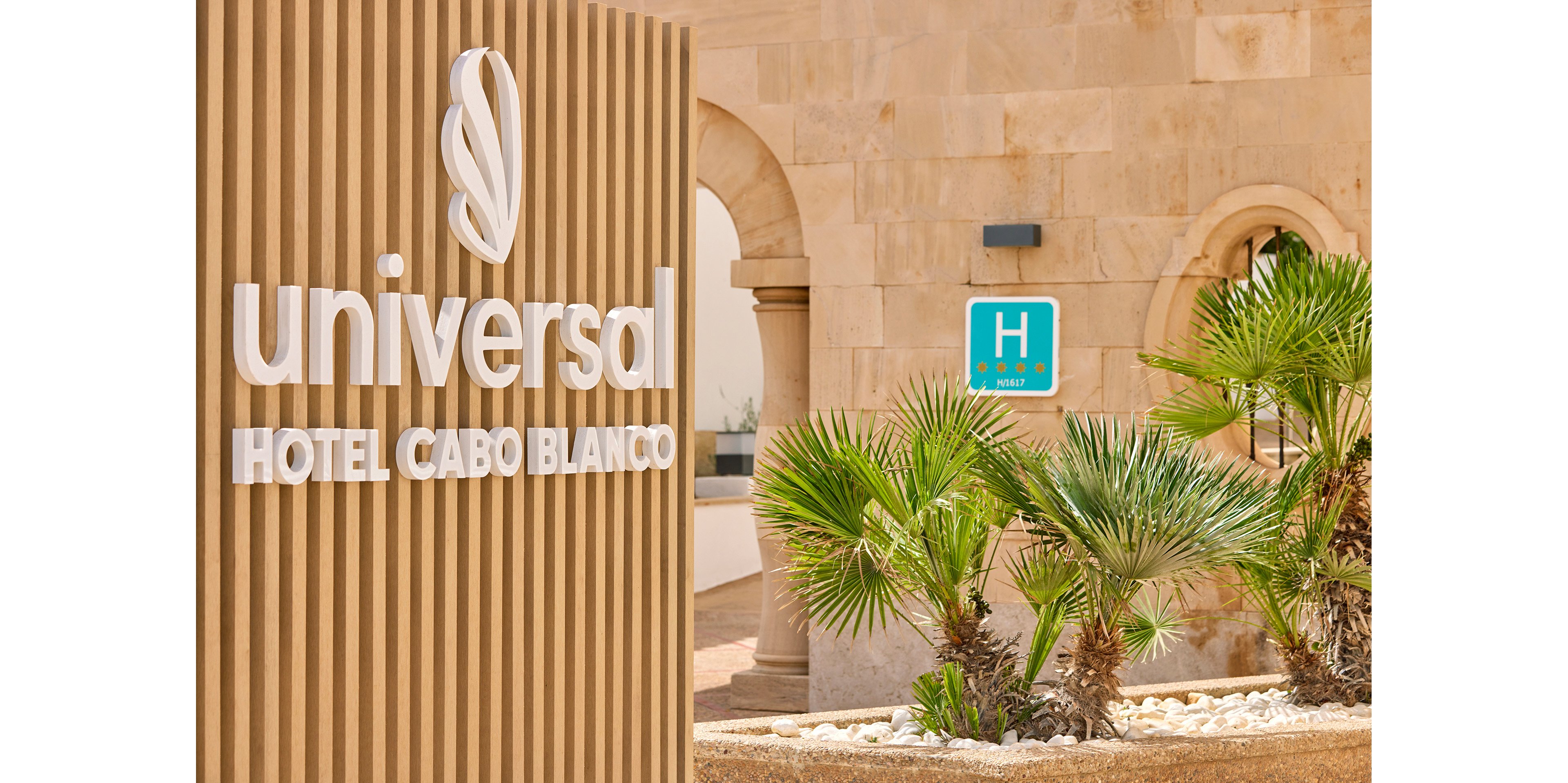 Universal Hotel Cabo Blanco