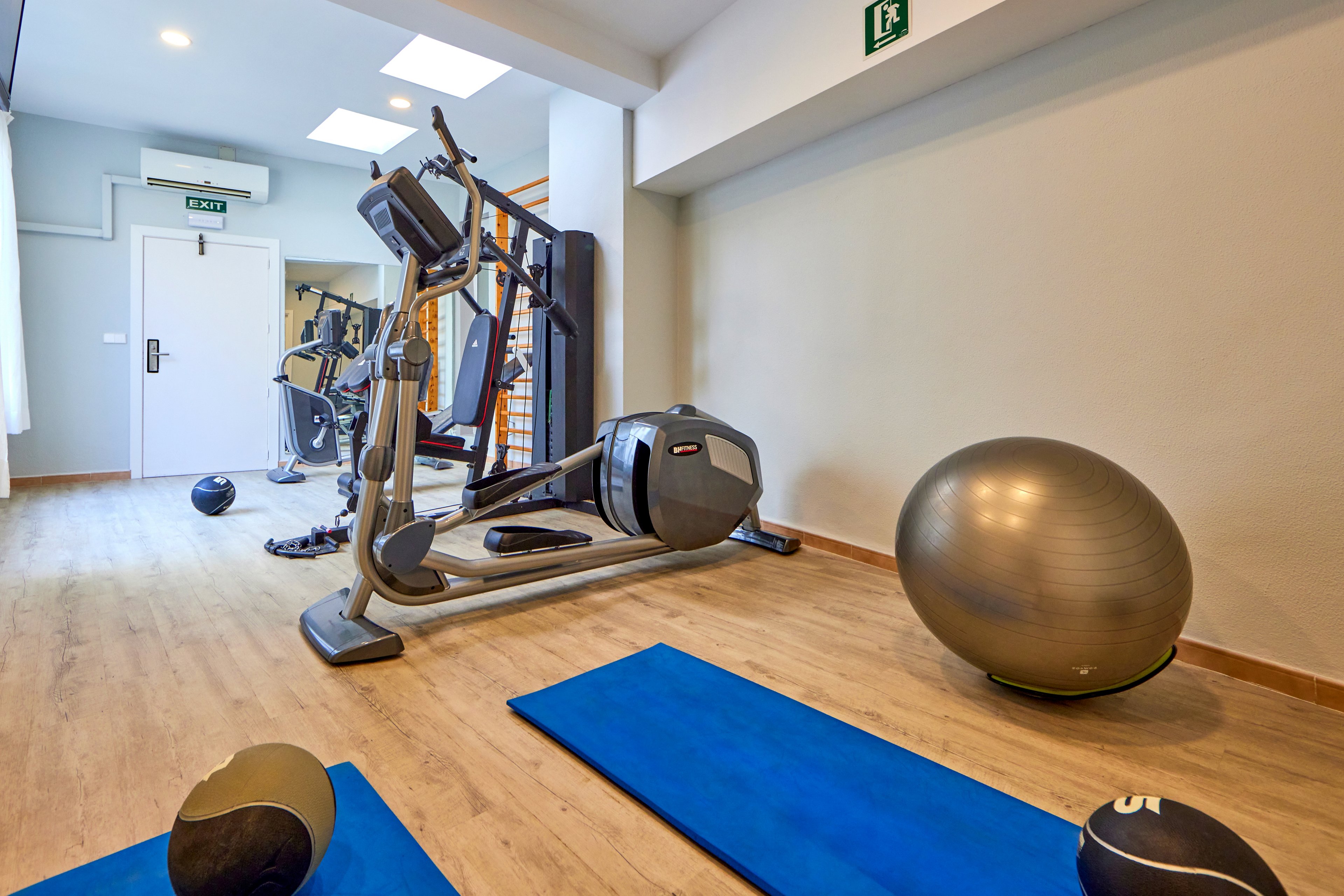 Universal Hotel Cabo Blanco