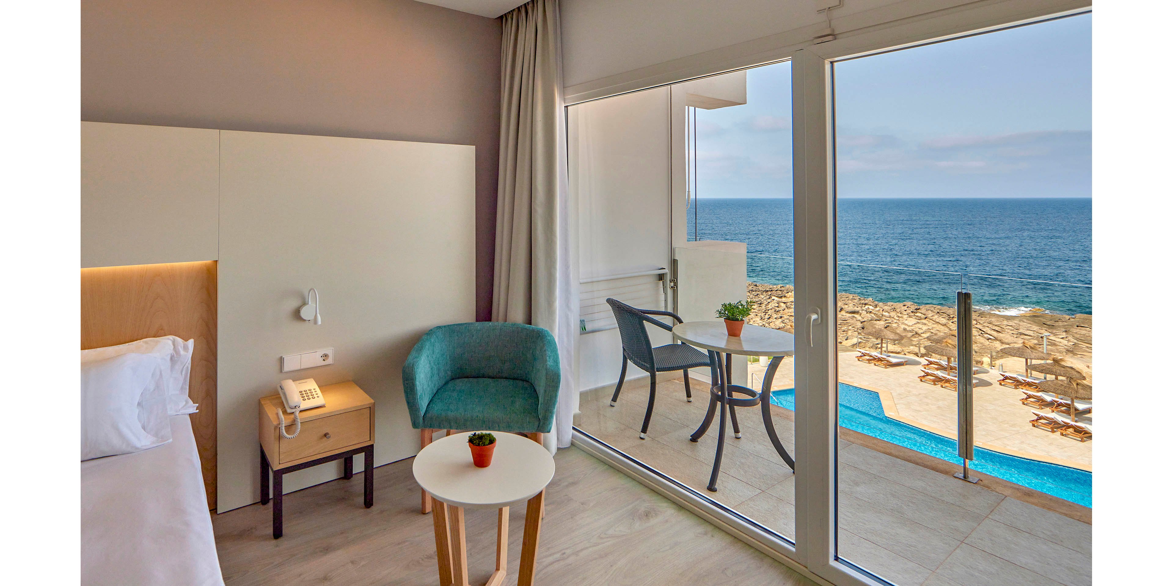 Universal Hotel Cabo Blanco