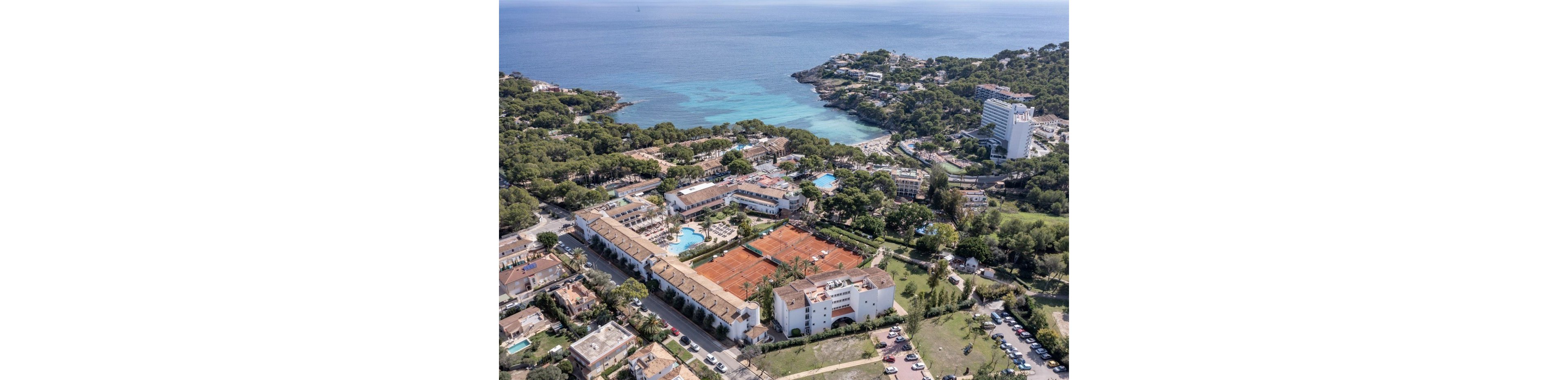 FERGUS Club Font de Sa Cala Beach
