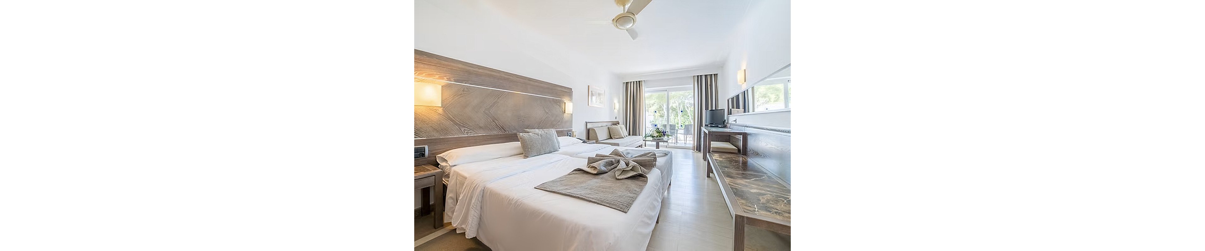 FERGUS Club Font de Sa Cala Beach