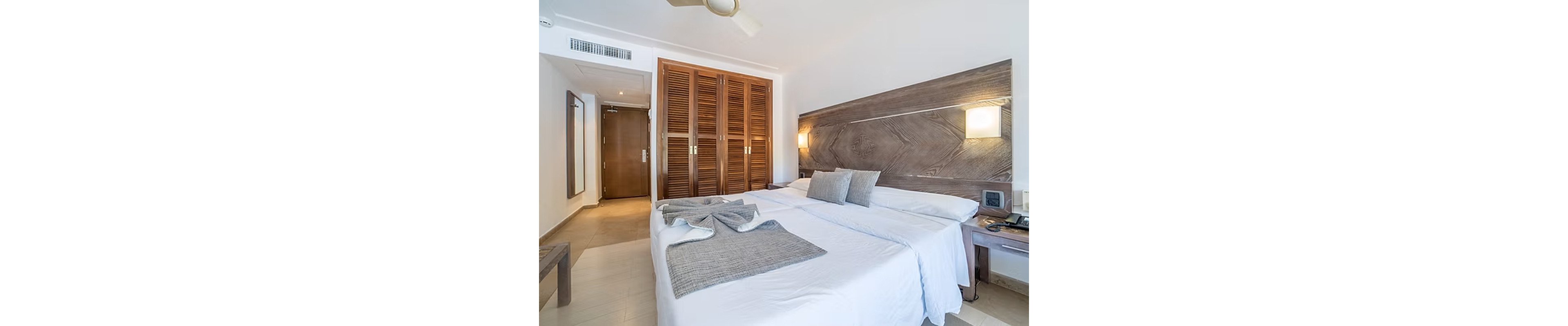 FERGUS Club Font de Sa Cala Beach