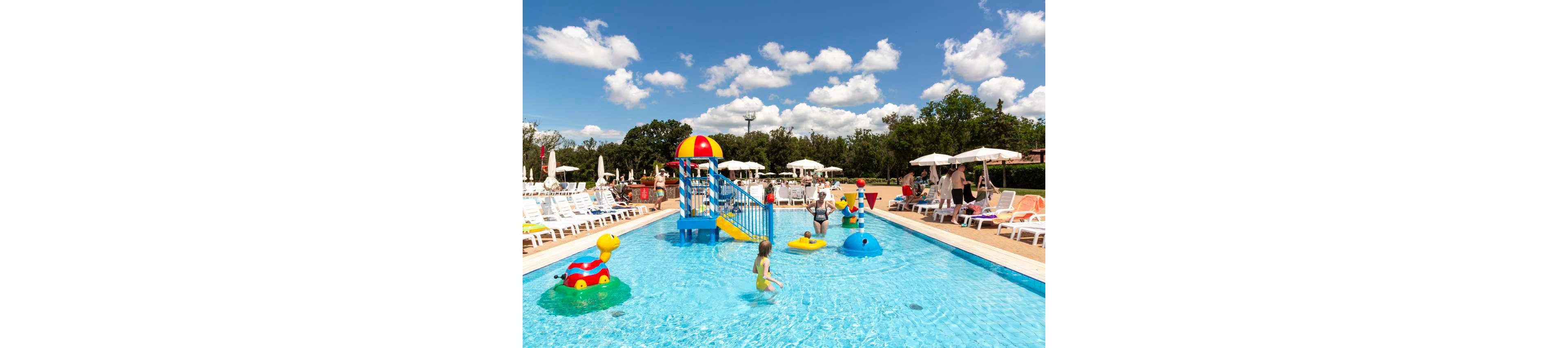 hu Montescudaio Village - EUROCAMP