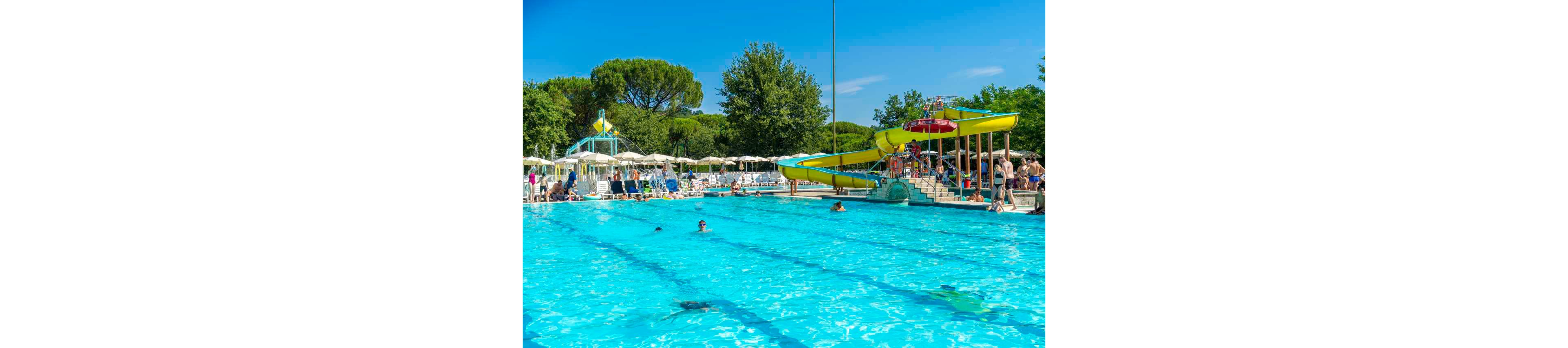 hu Norcenni Girasole Village - EUROCAMP