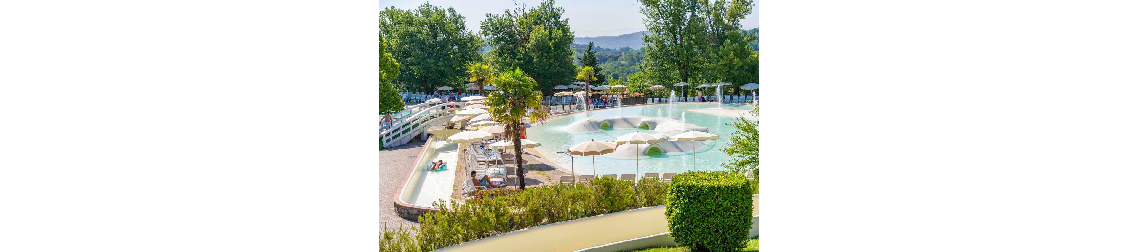 hu Norcenni Girasole Village - EUROCAMP