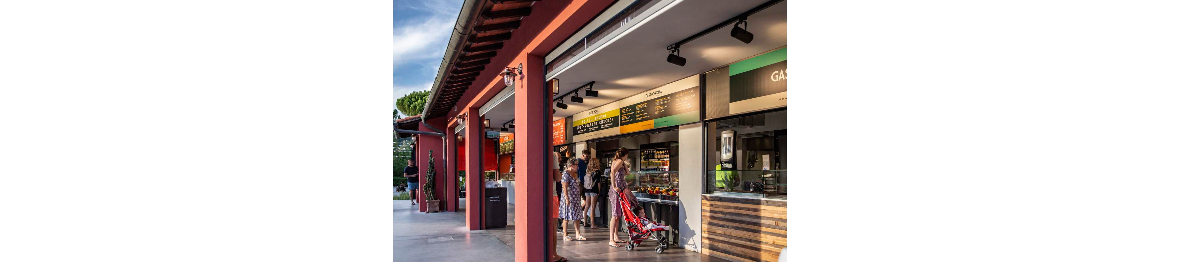 hu Norcenni Girasole Village - EUROCAMP