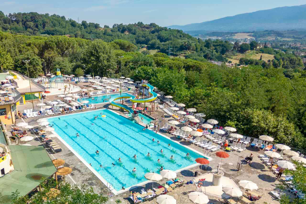 hu Norcenni Girasole Village - EUROCAMP
