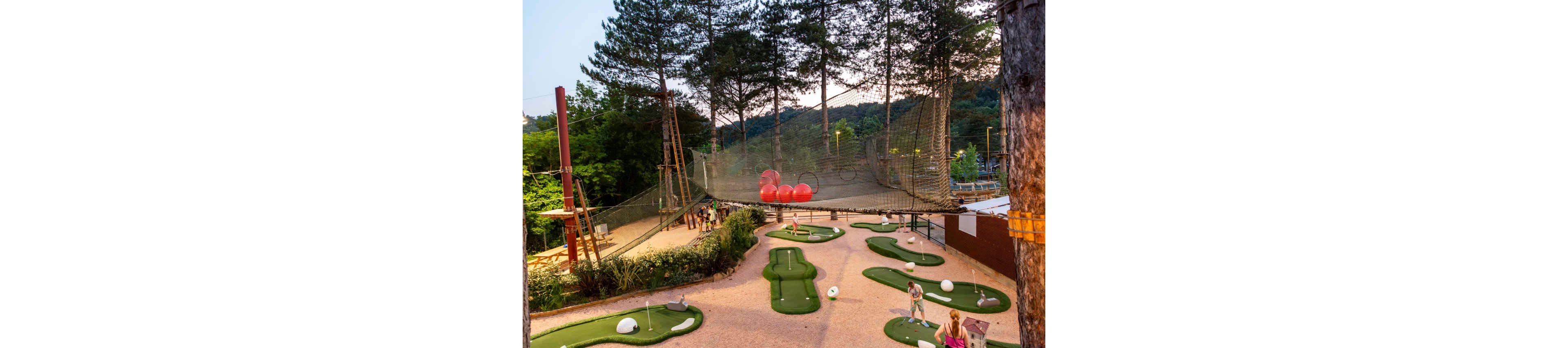 hu Norcenni Girasole Village - EUROCAMP