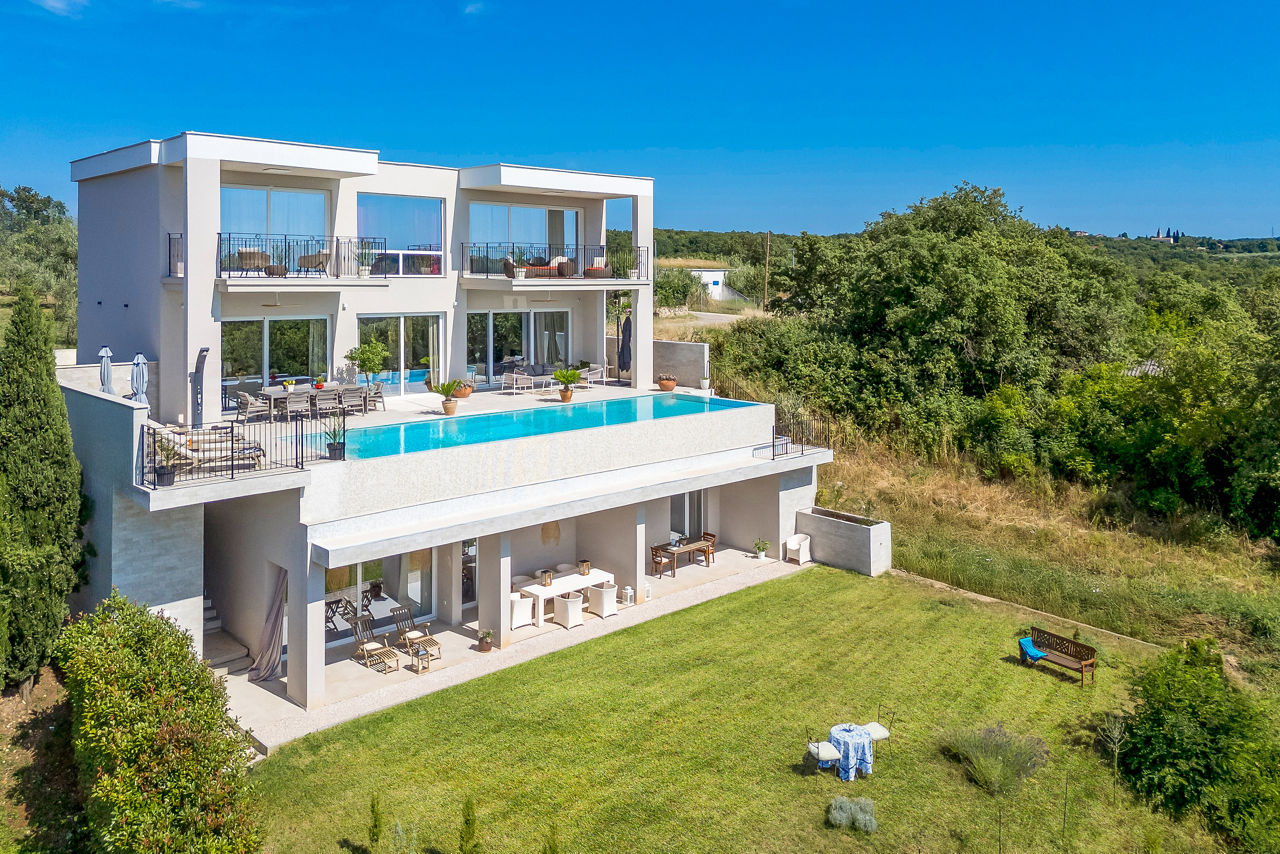 Villa Hilltop View Lux