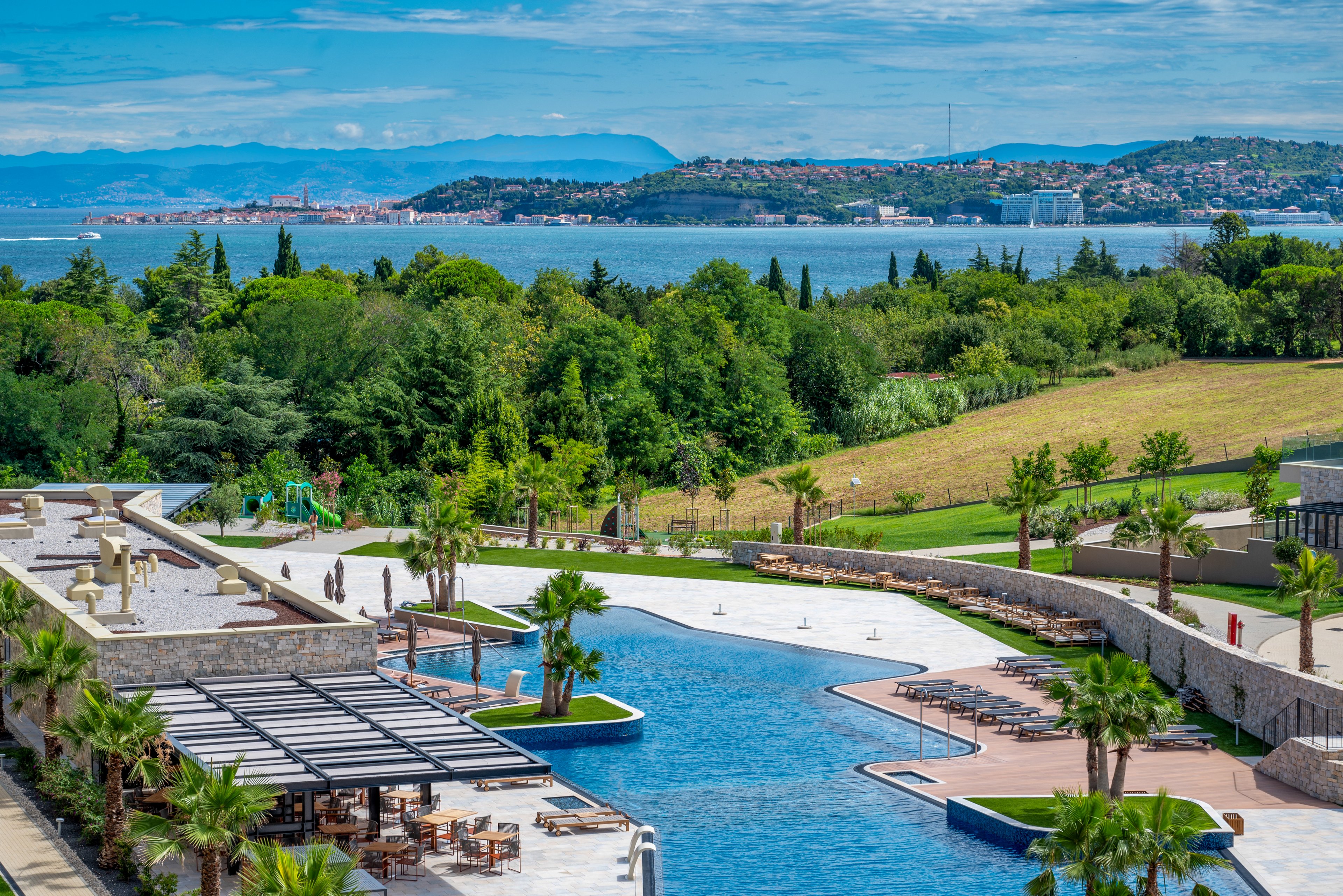 Petram Resort & Residences