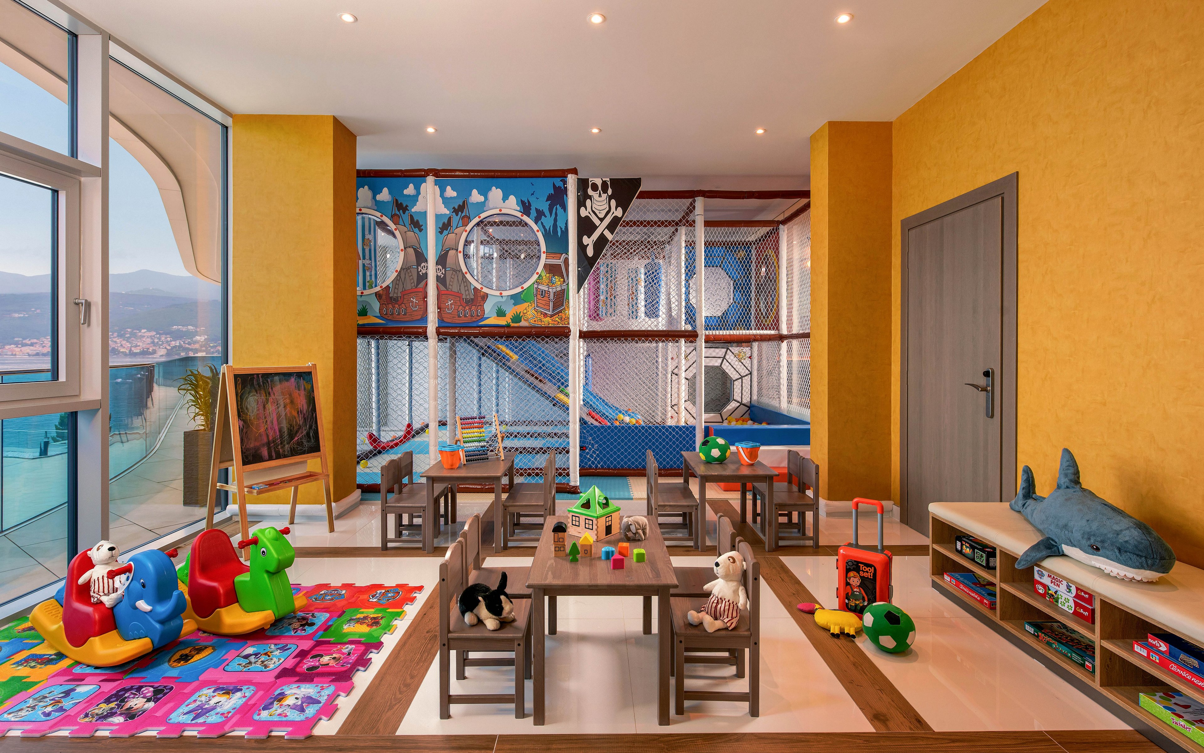 Hilton Rijeka Costabella Beach Resort & Spa