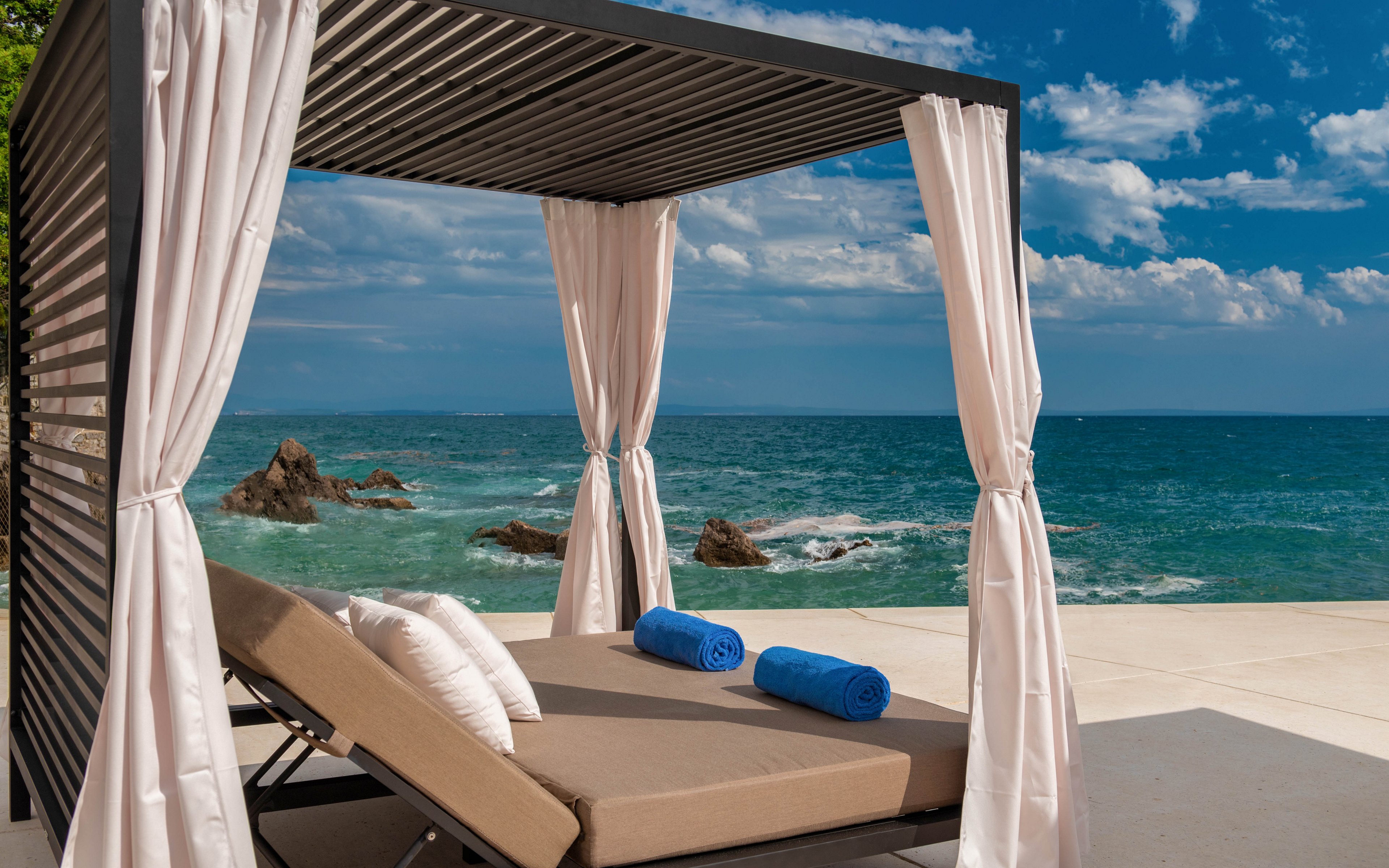 Hilton Rijeka Costabella Beach Resort & Spa