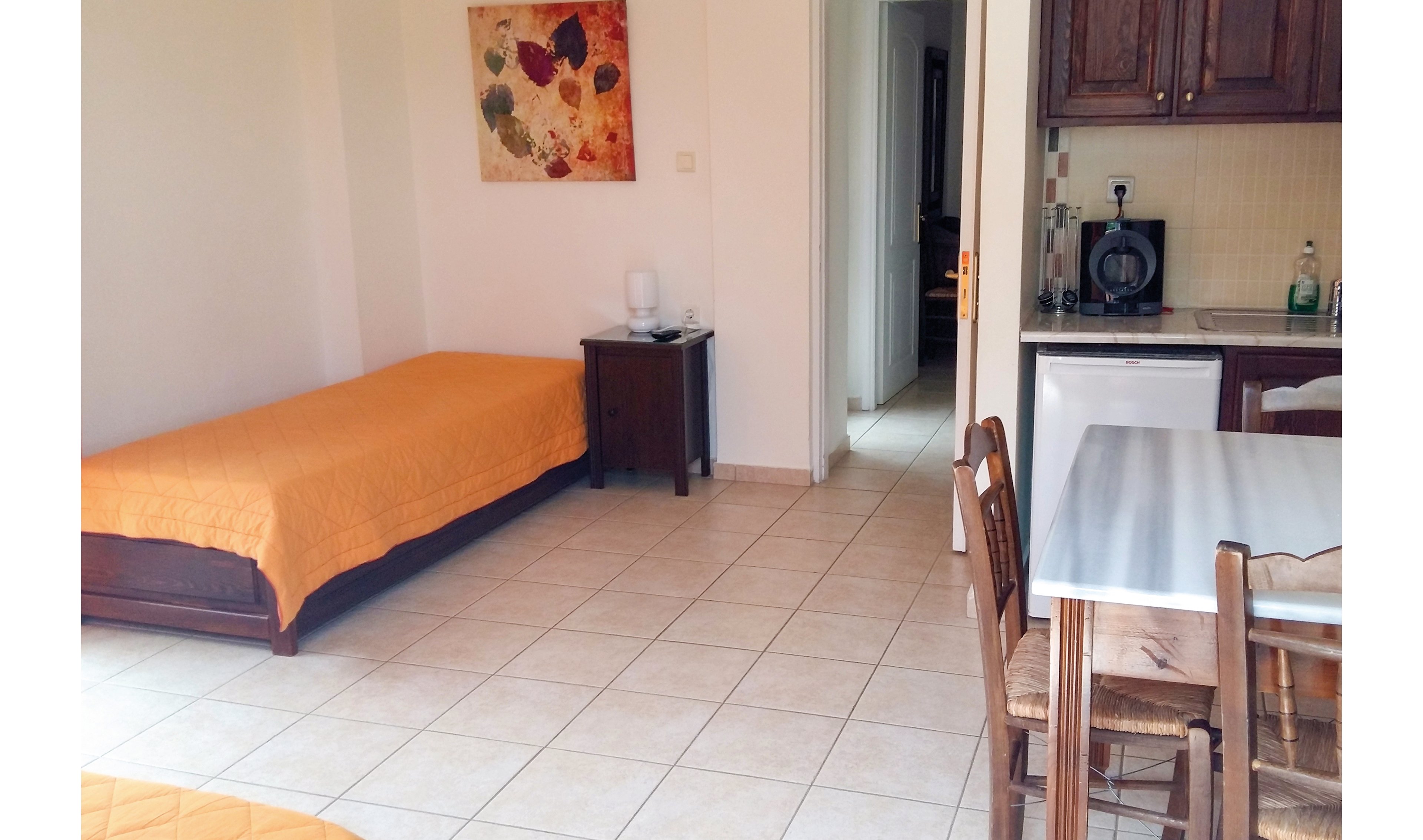 Philippos Hotel Apartments