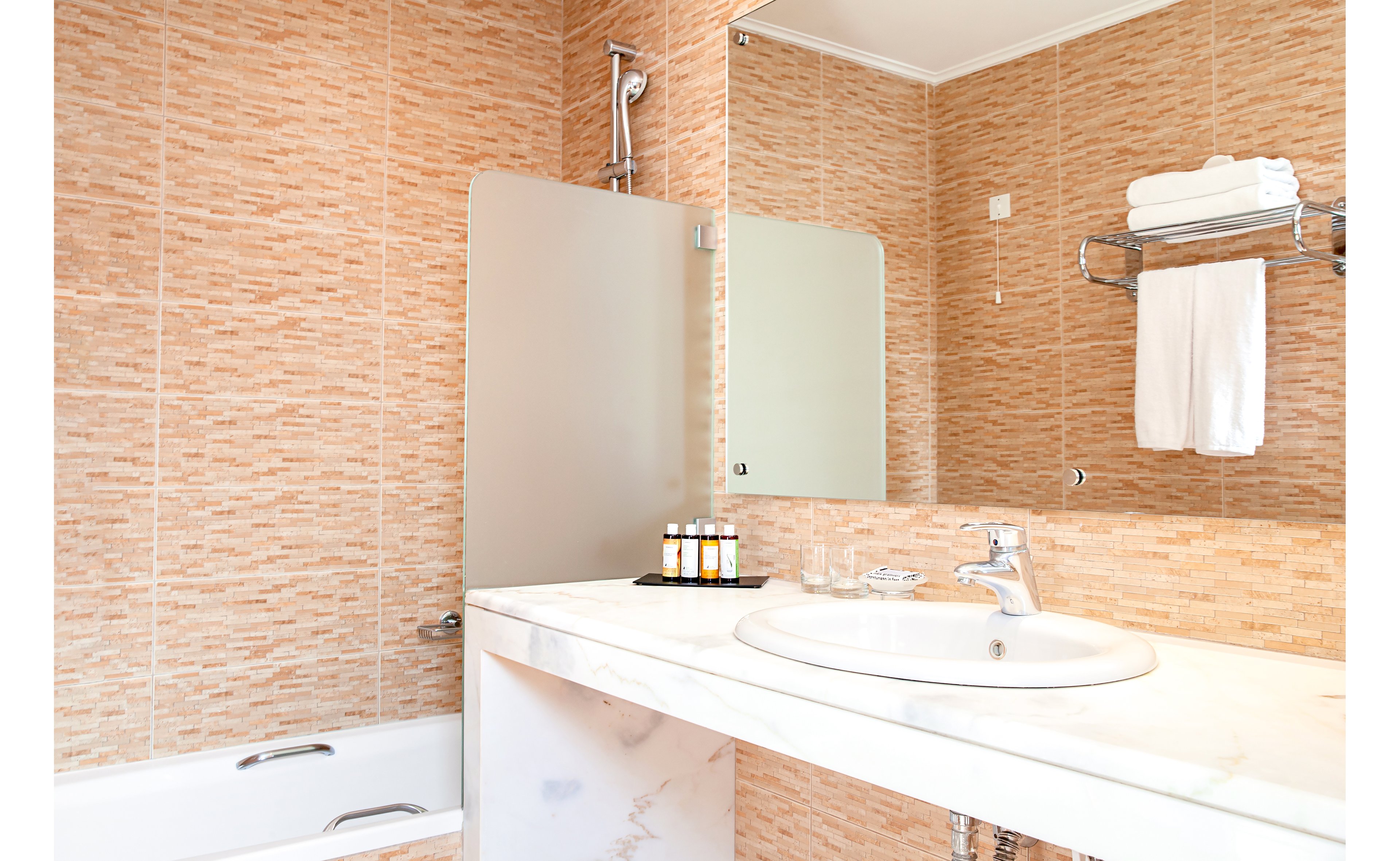 Porto Galini Sea Side Resort & Spa