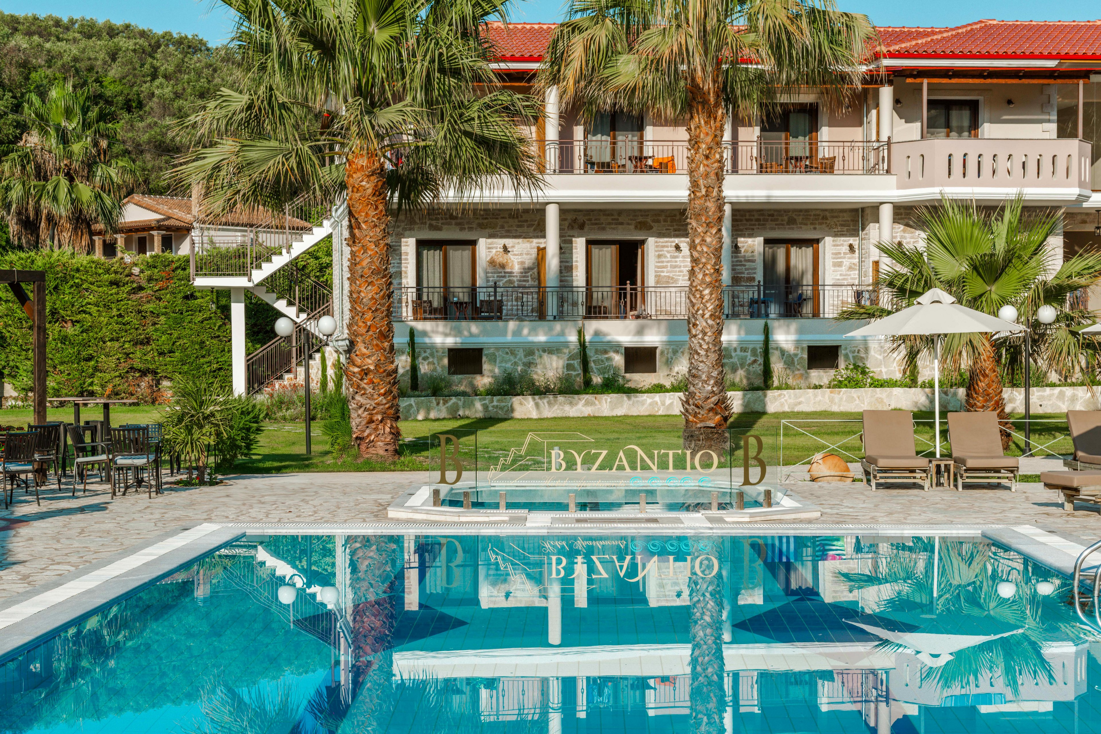 Byzantio Hotel Apartments