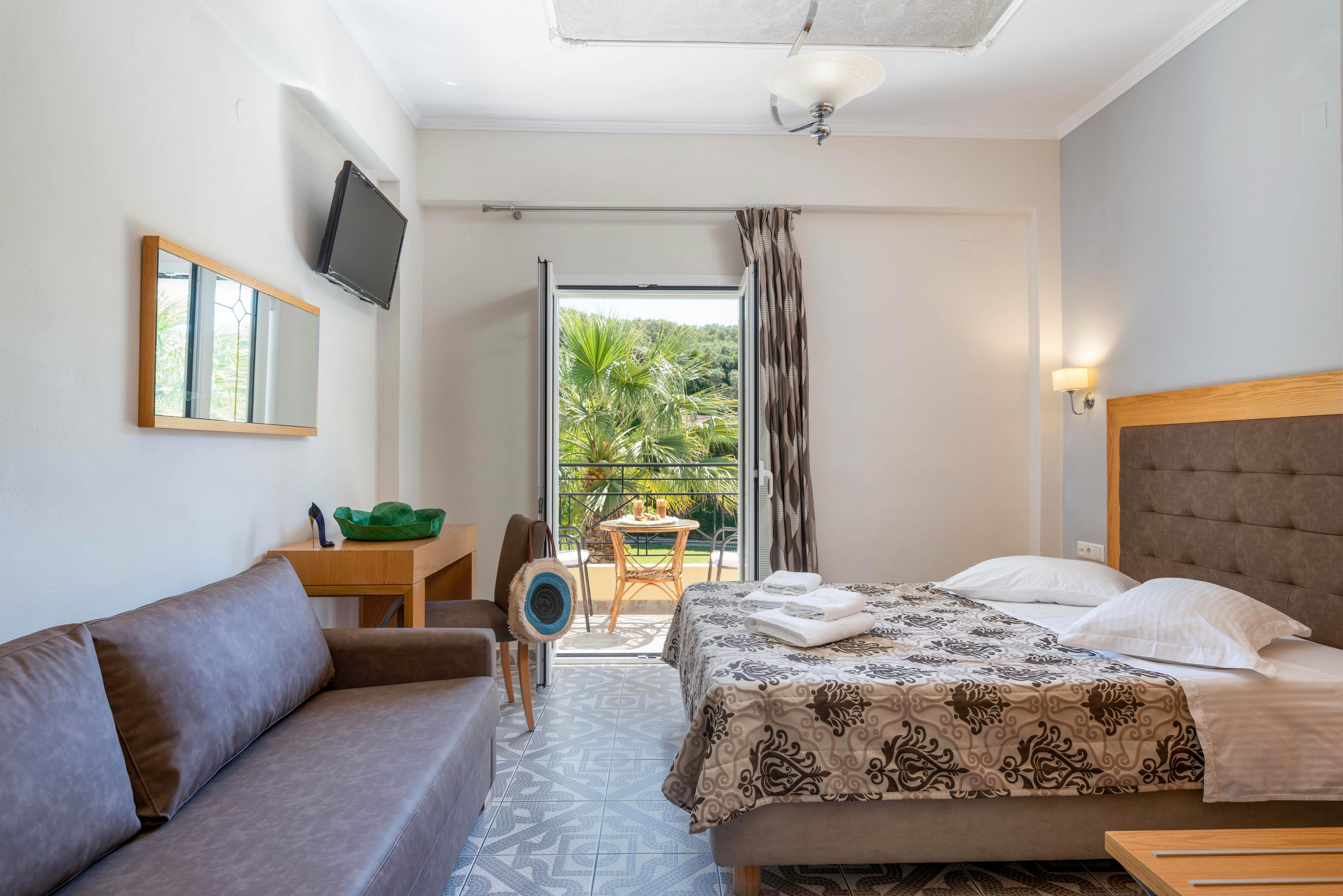 Byzantio Hotel Apartments