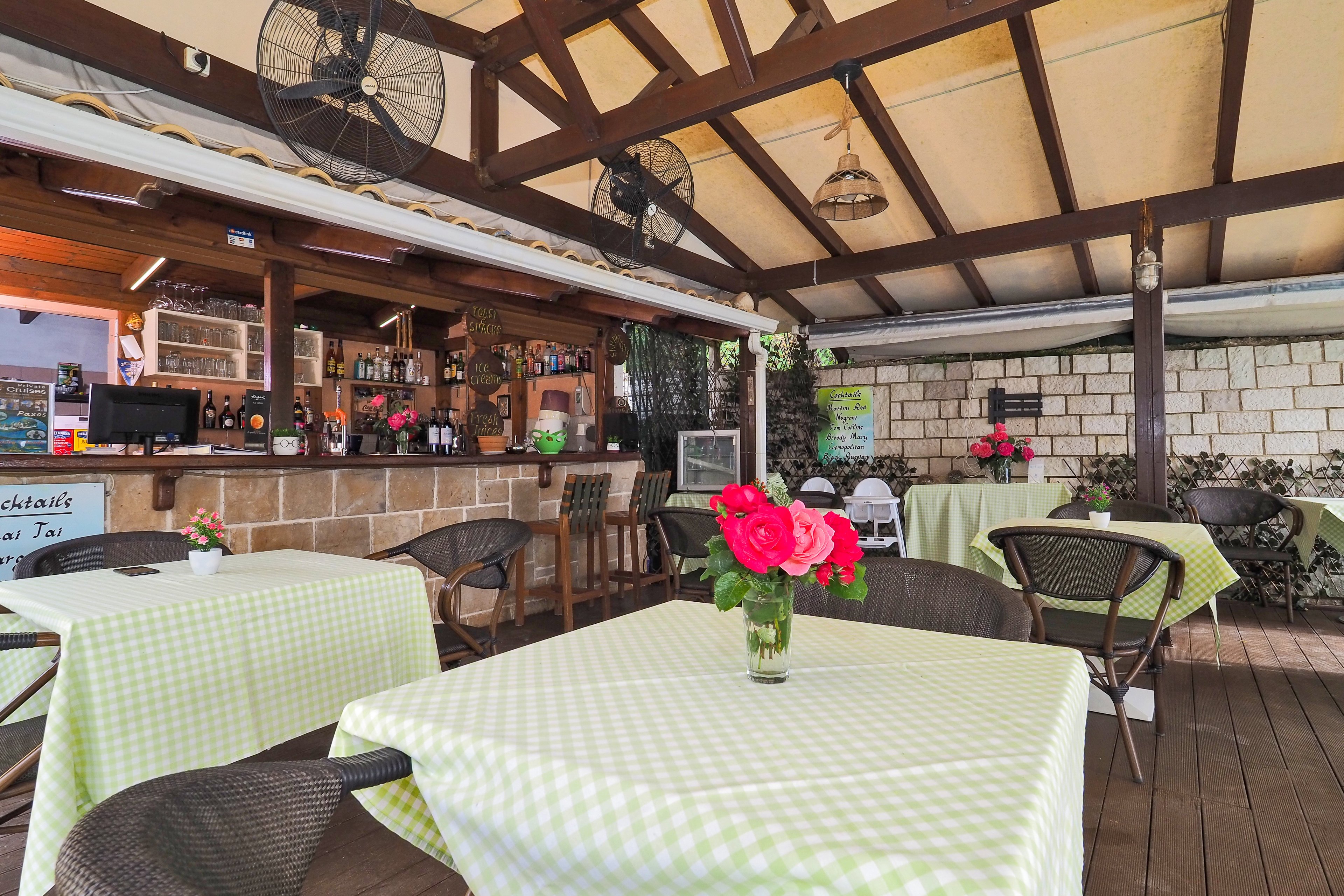 Bella Vista Hotel and Apartments