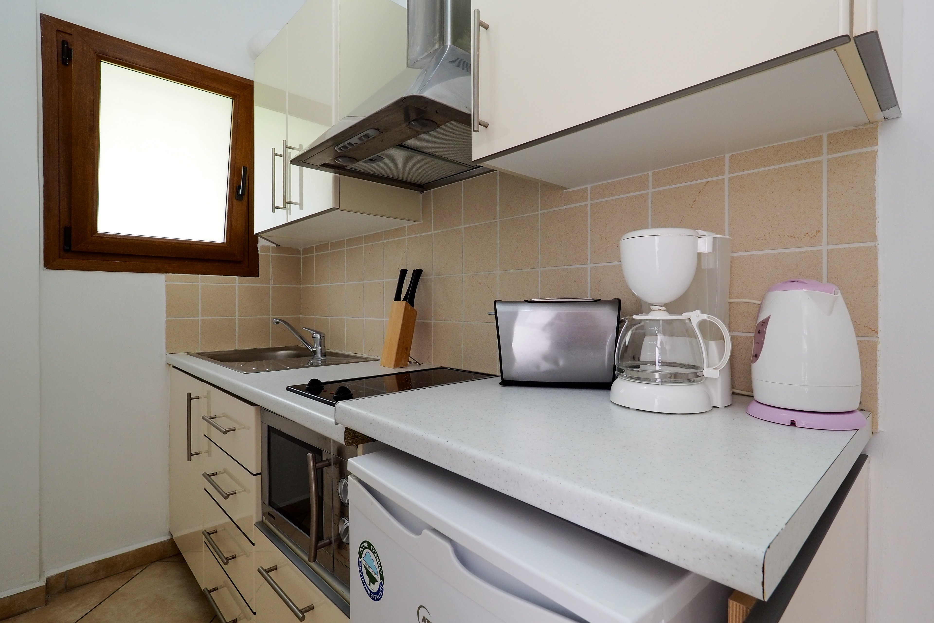 Bella Vista Hotel and Apartments