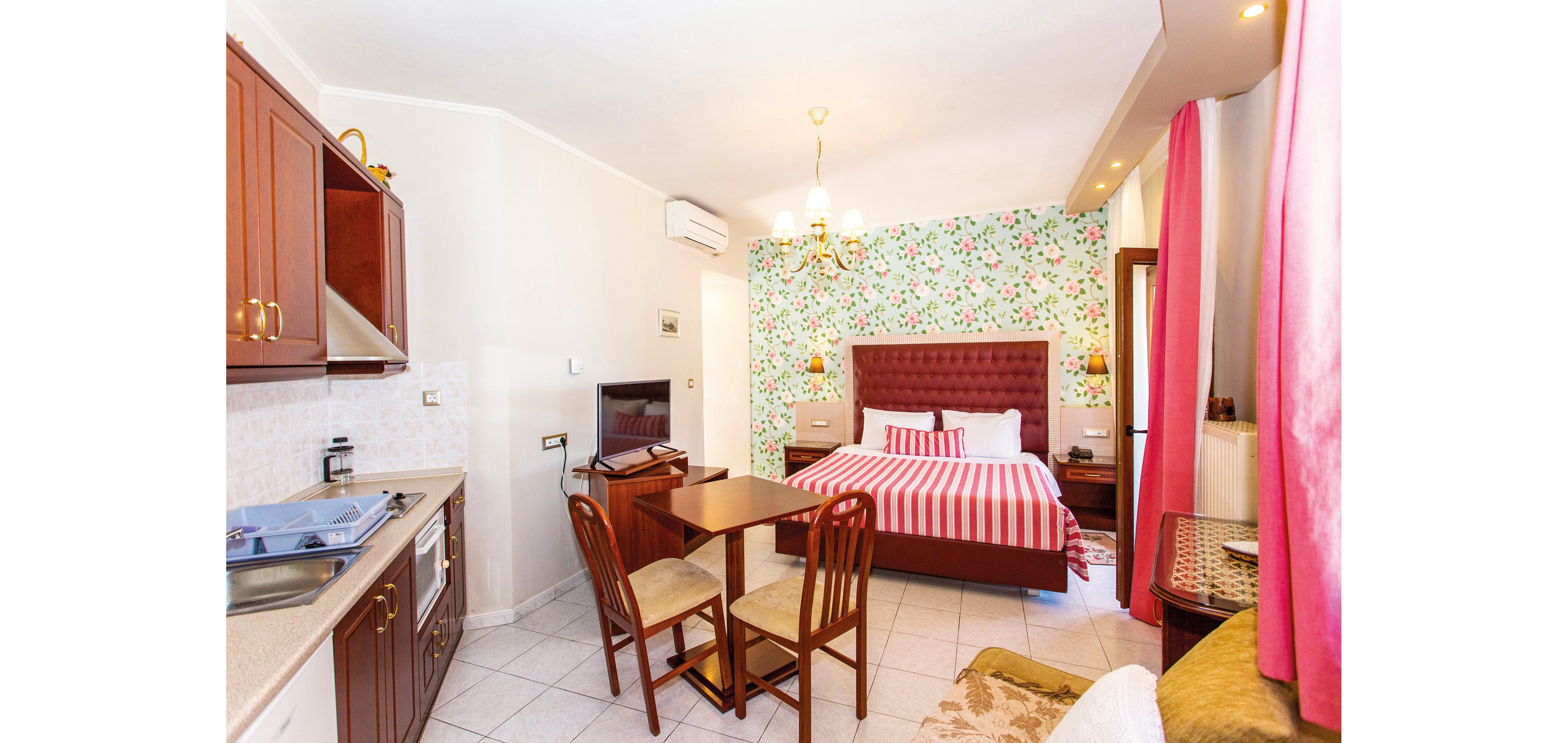 Olympic Studios & Apartments