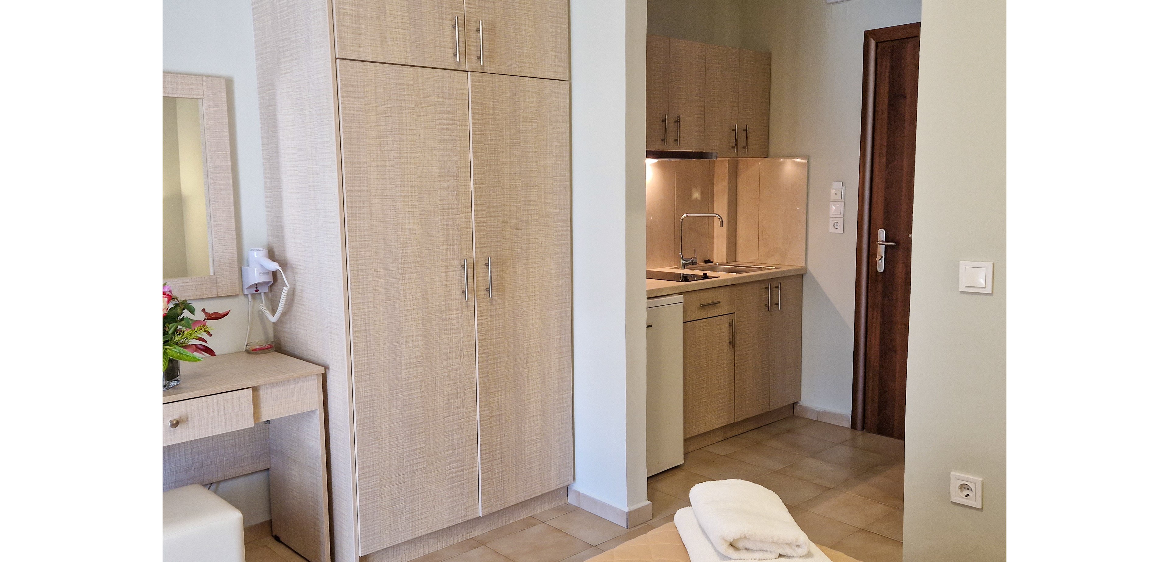 Christina Studios & Apartments