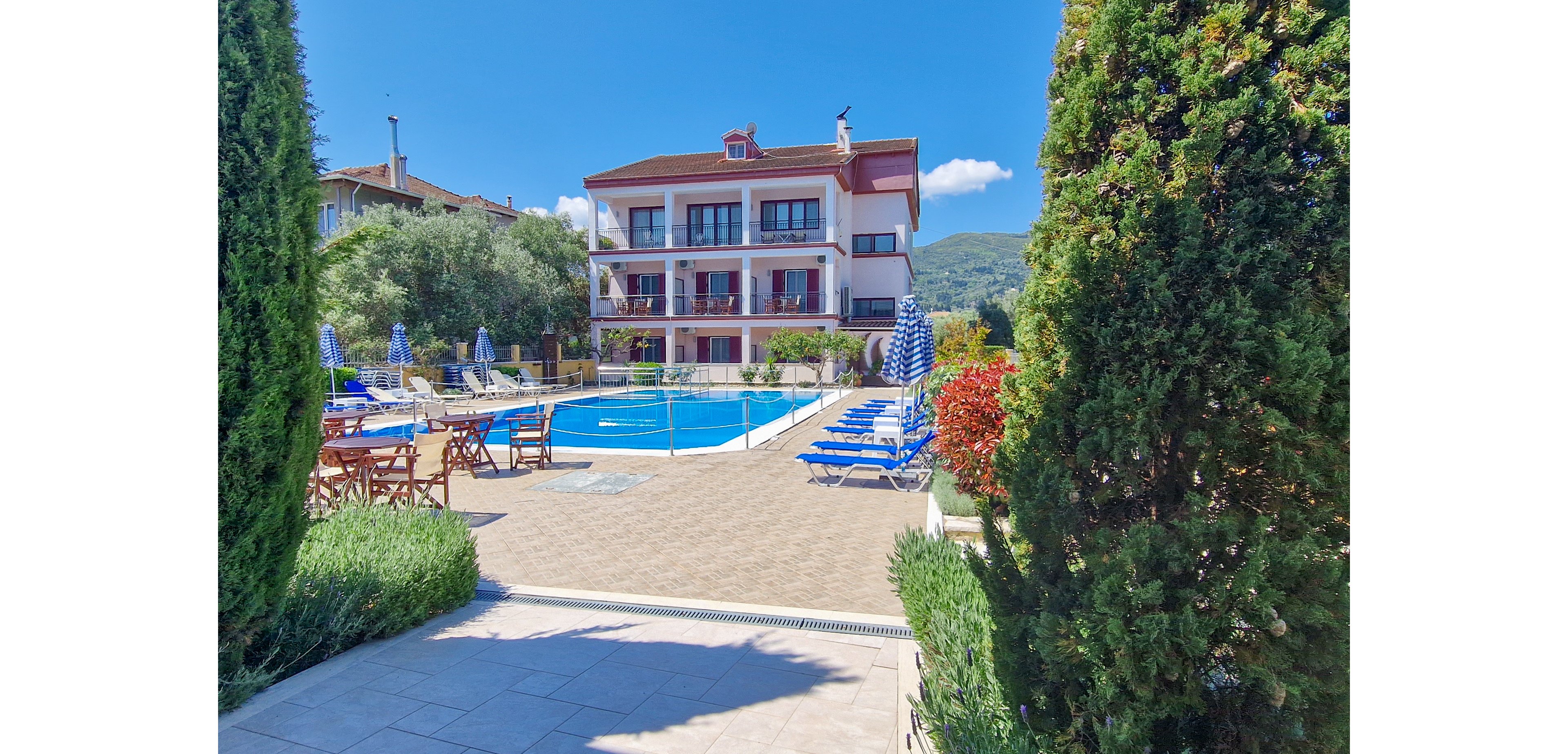 Christina Studios & Apartments