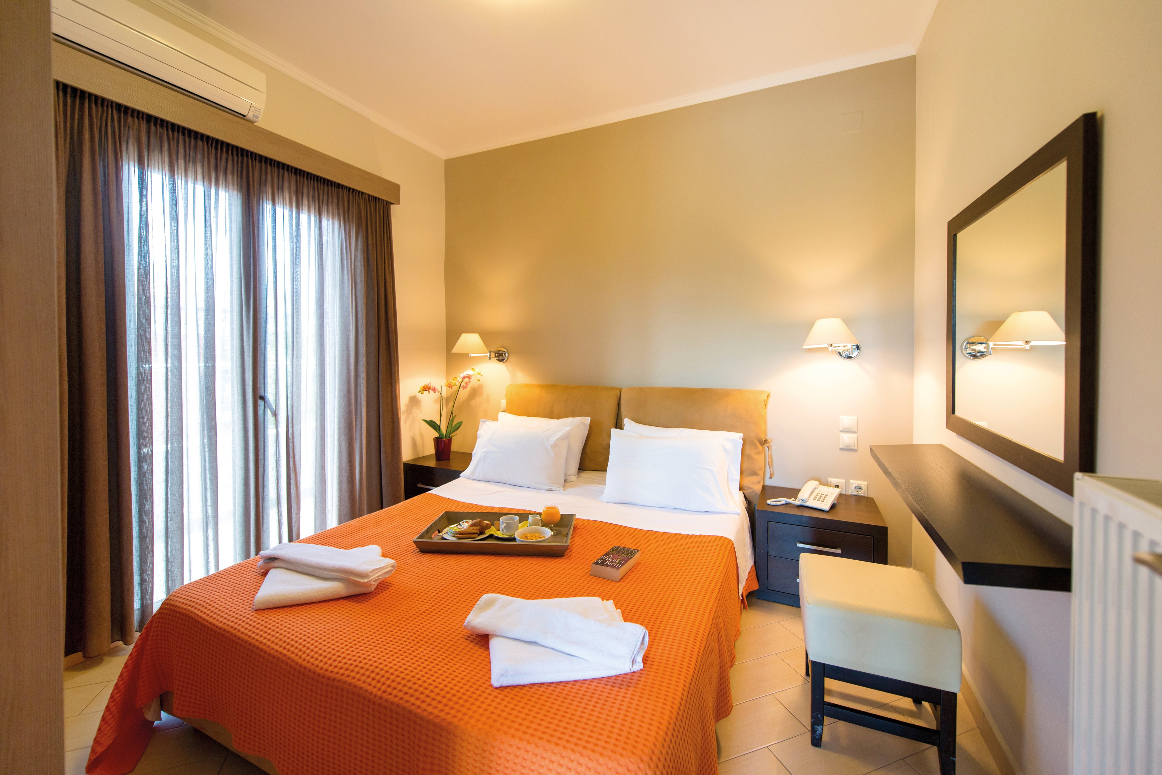 Christina Studios & Apartments