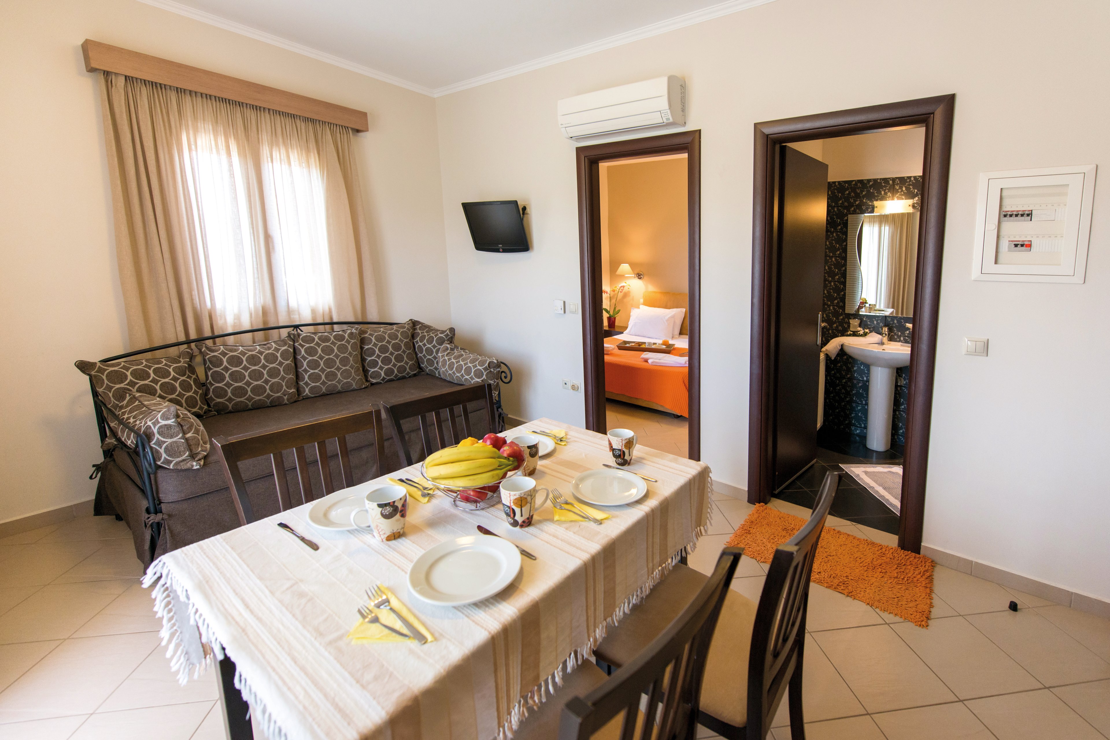 Christina Studios & Apartments