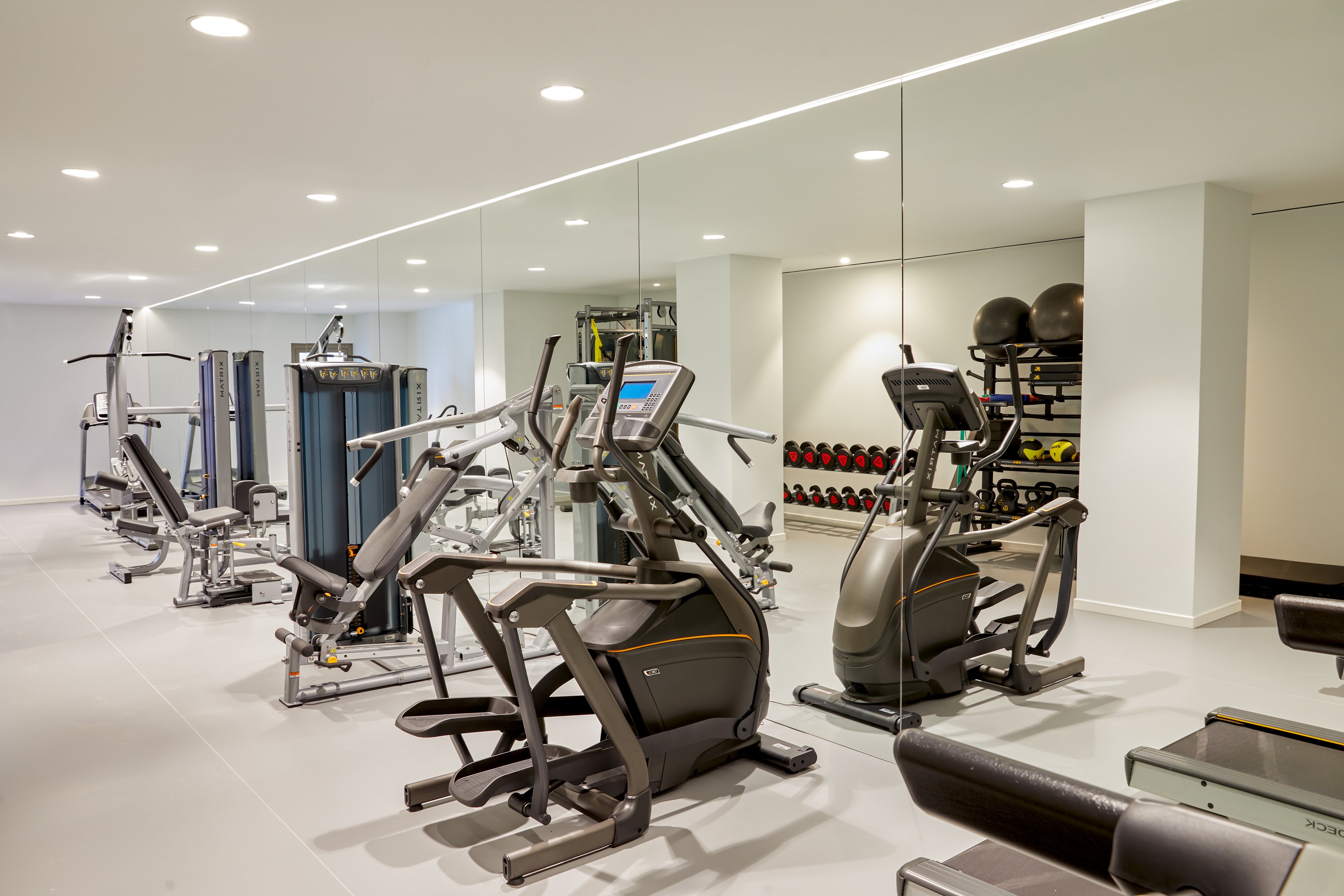 Elix Mar-Bella Collection