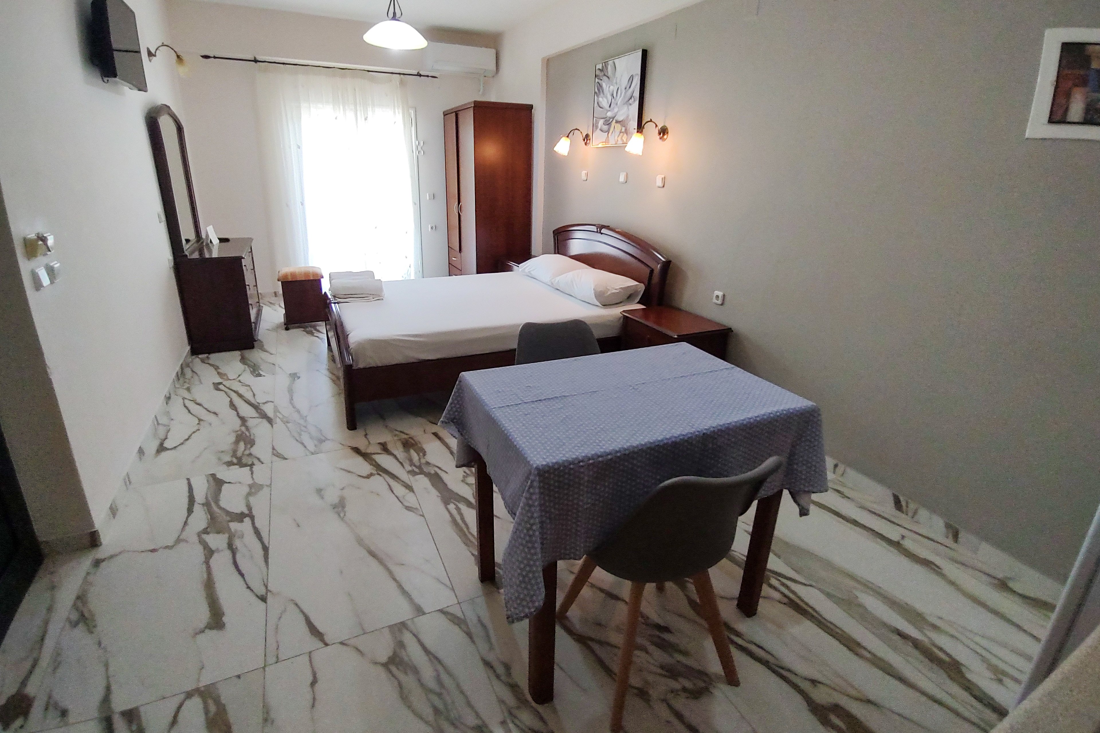 Nature & Blue Studios