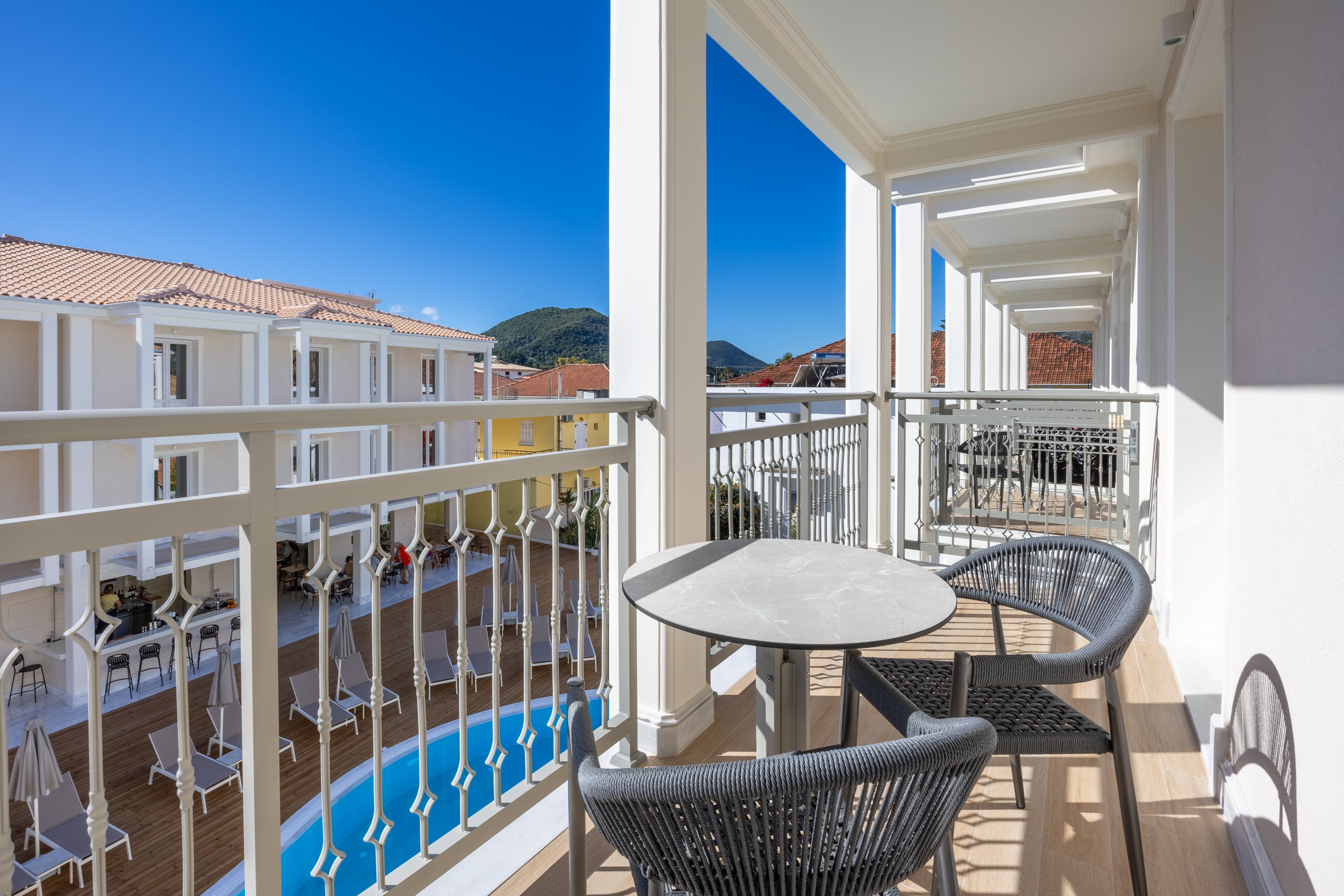 Royal Nidri Suites