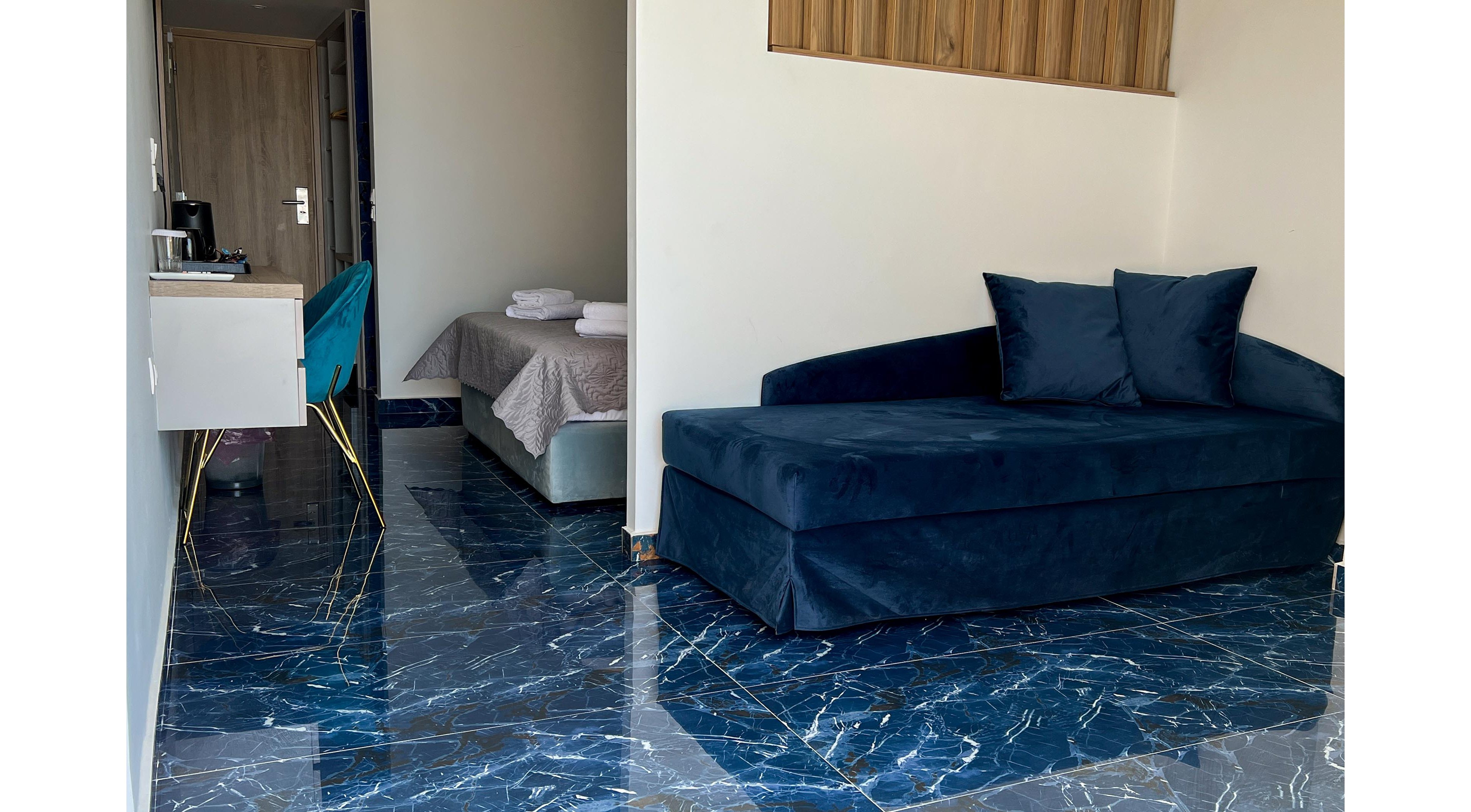 Ninos Grand Beach Resort