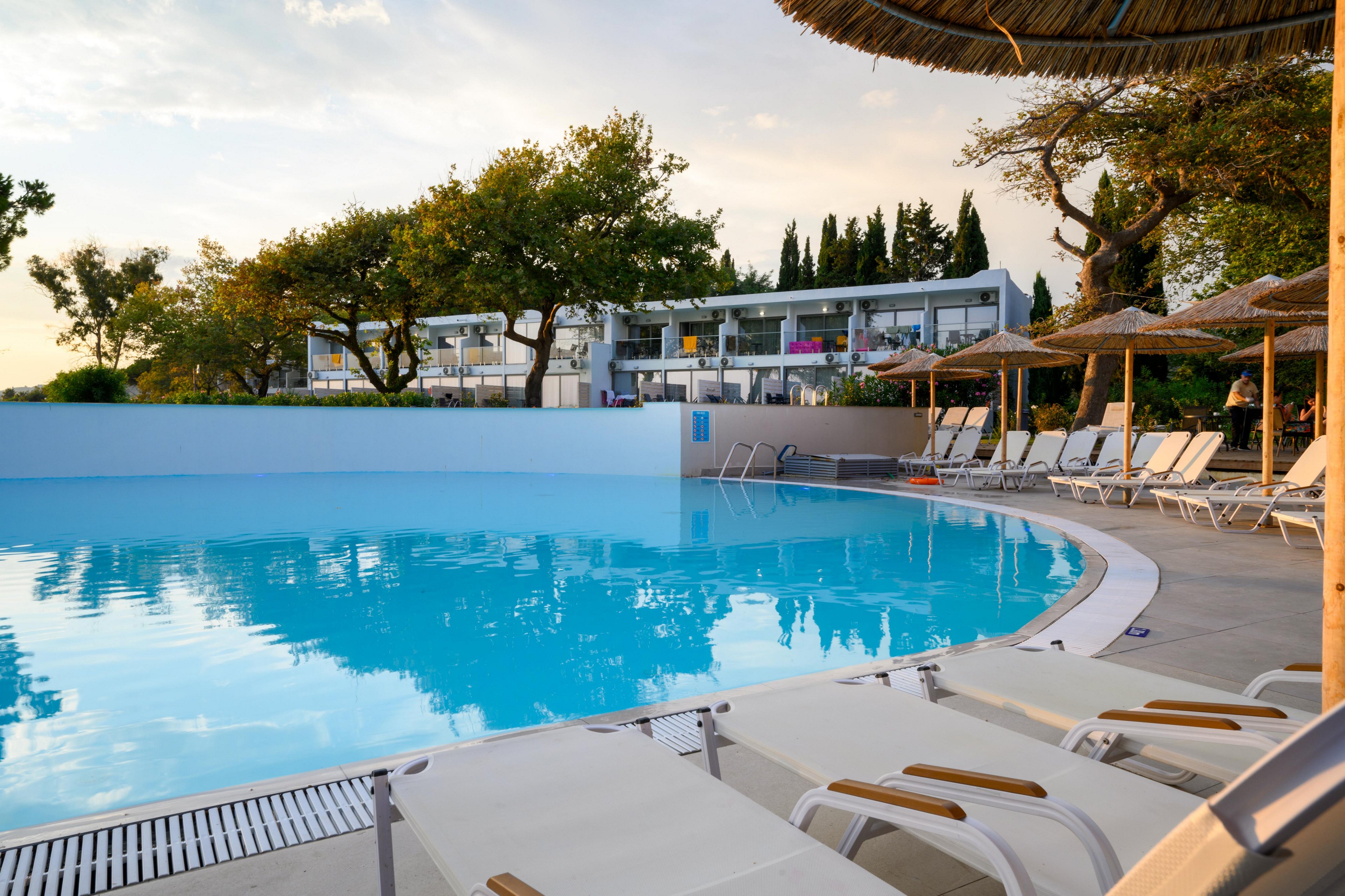 Ninos Grand Beach Resort