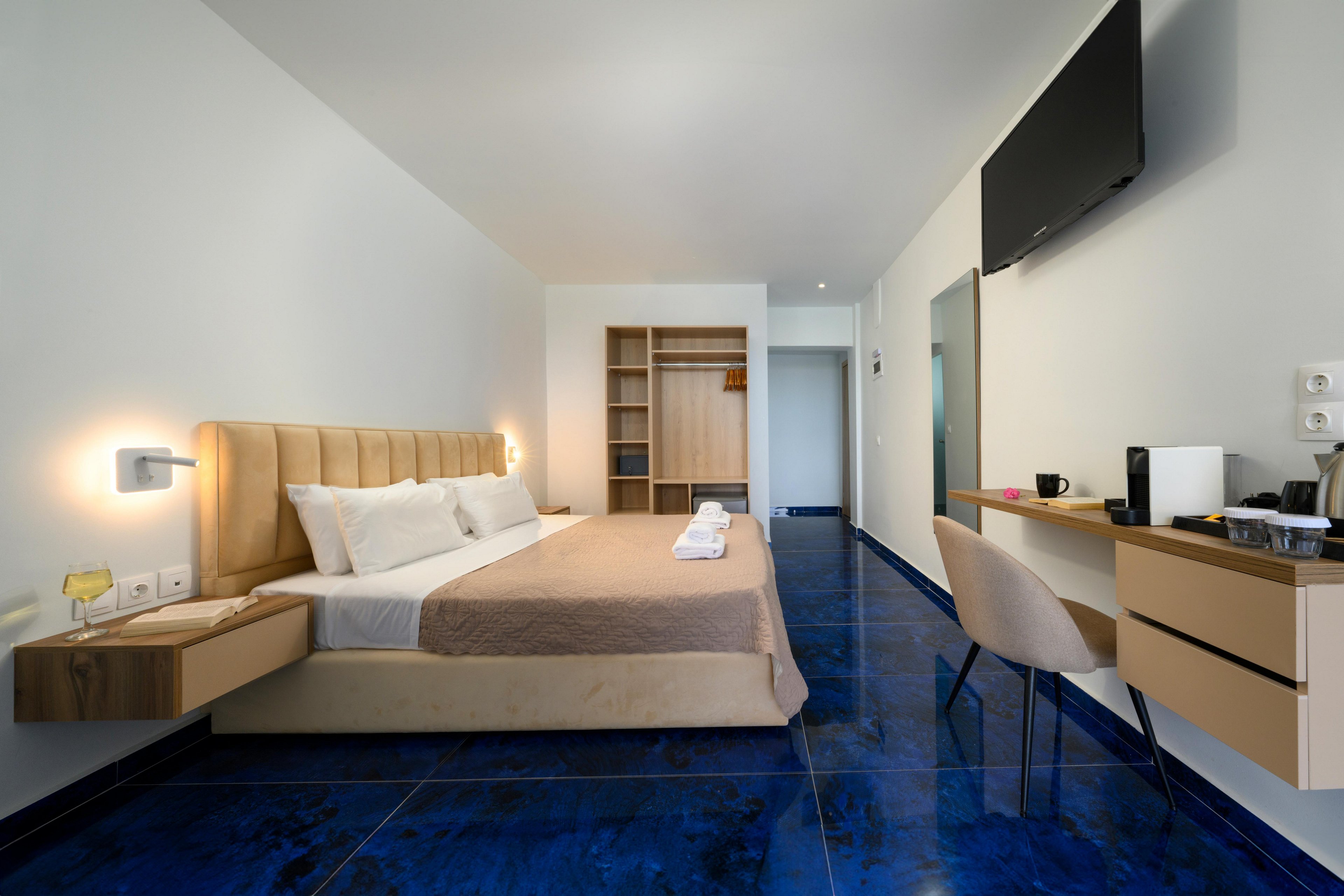 Ninos Grand Beach Resort