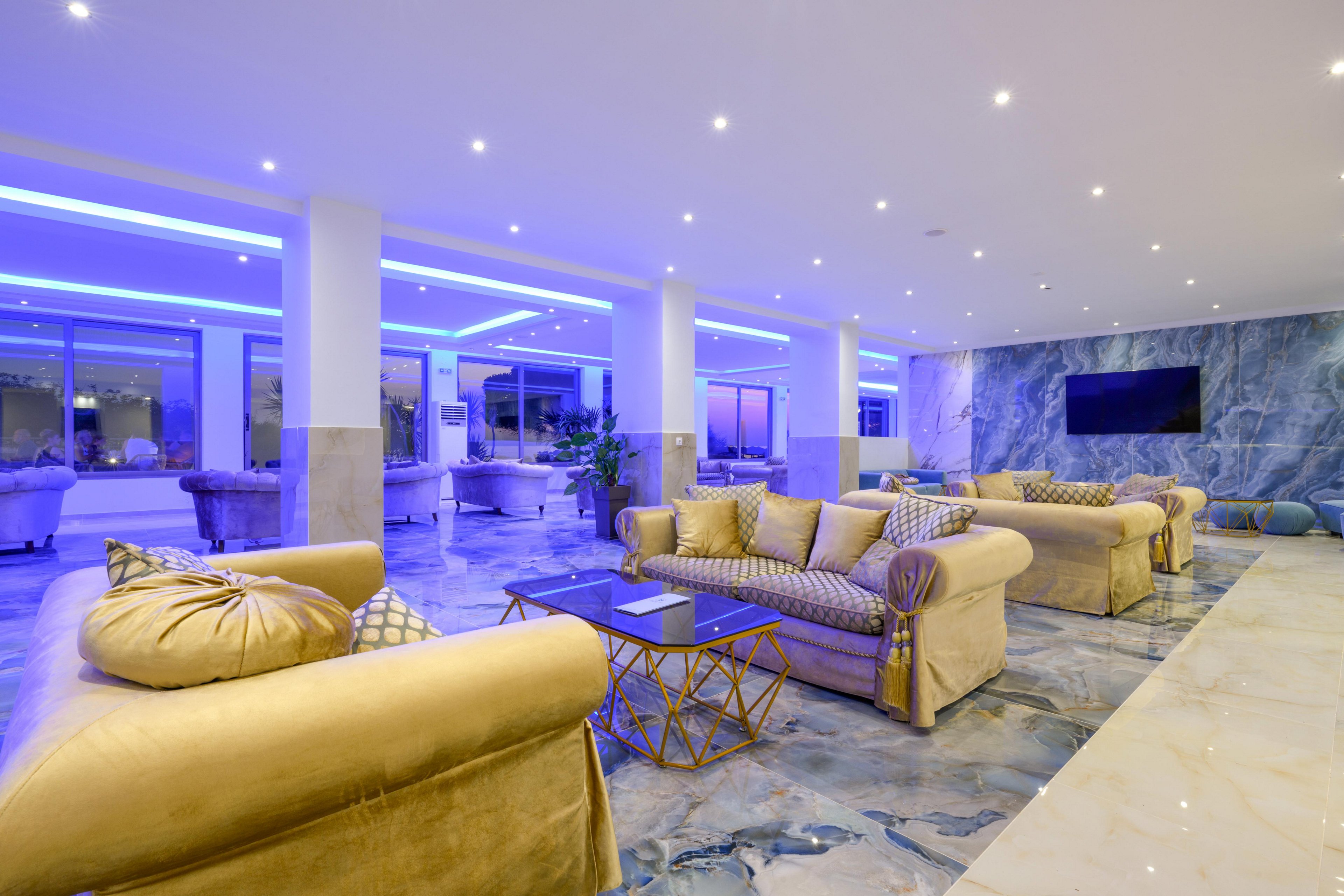 Ninos Grand Beach Resort