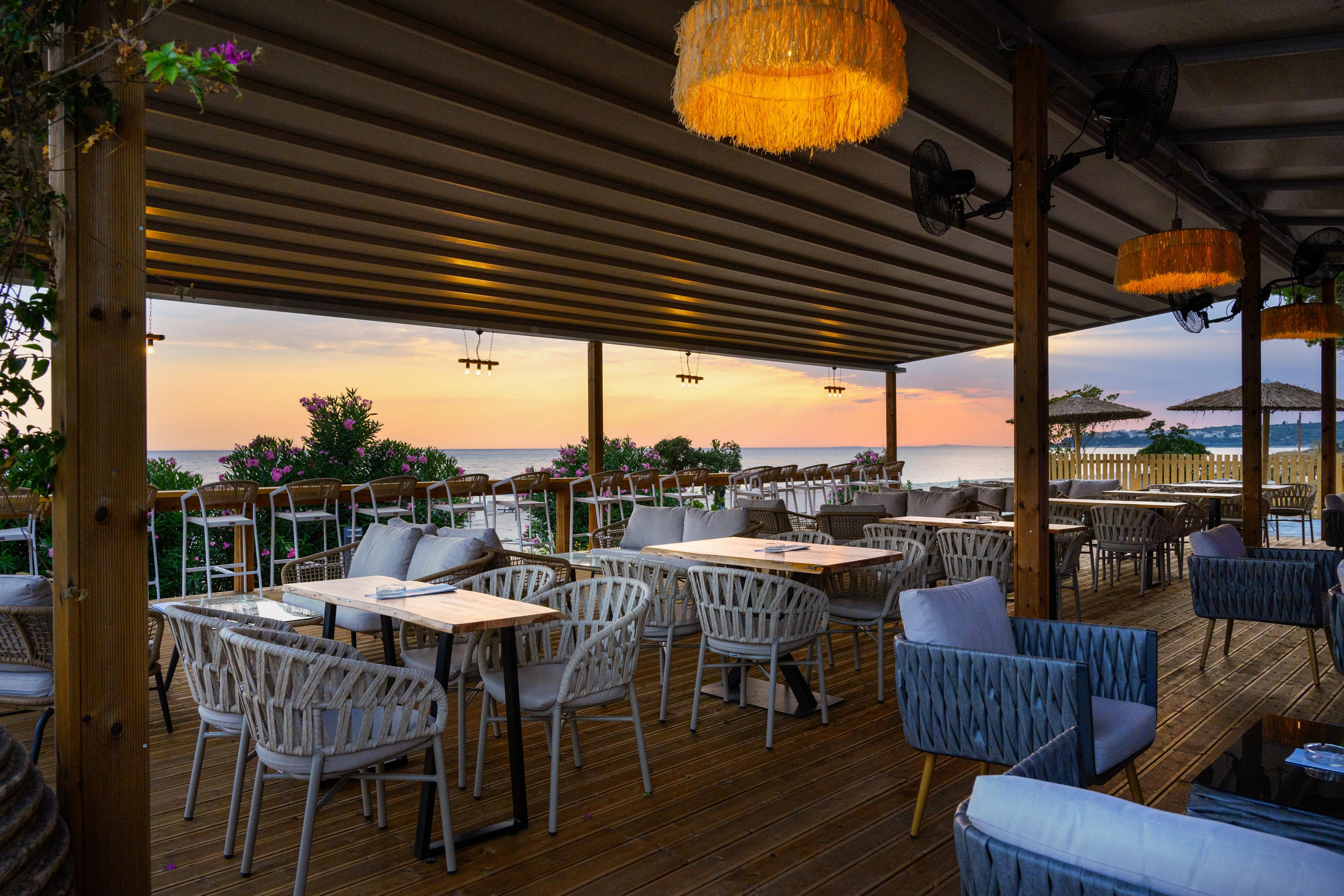 Ninos Grand Beach Resort