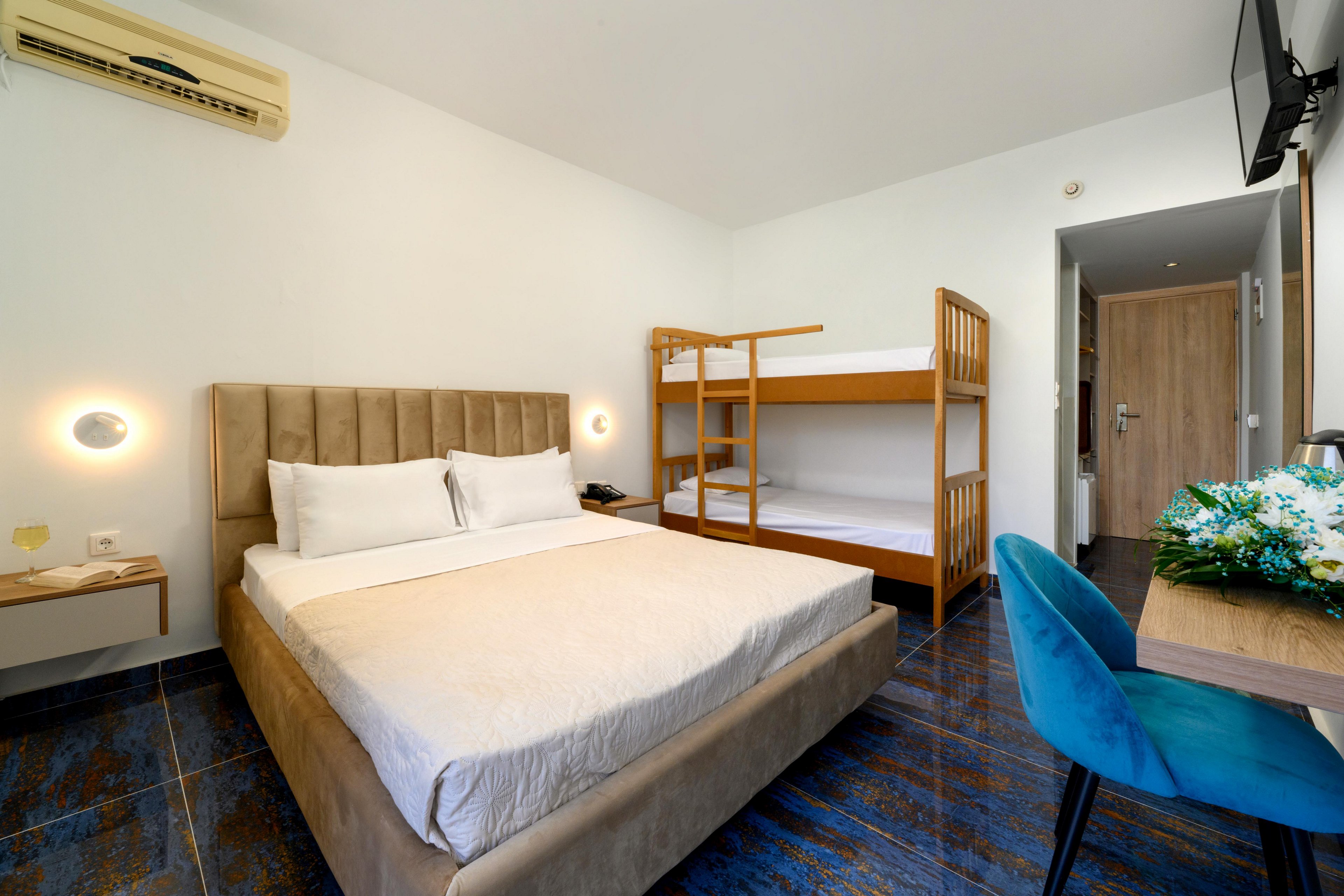 Ninos Grand Beach Resort