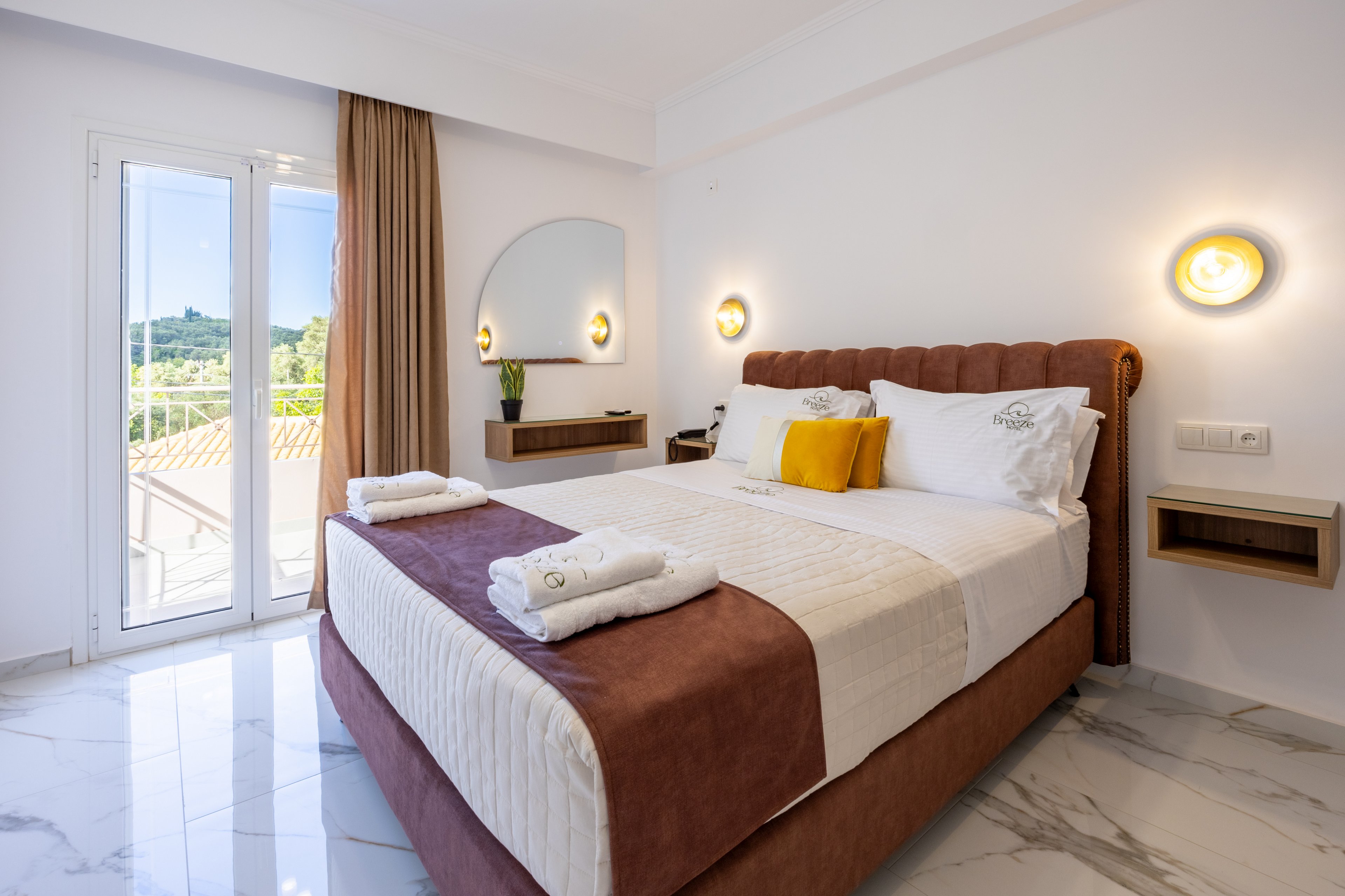 Breeze Hotel formerly Villa Marianna