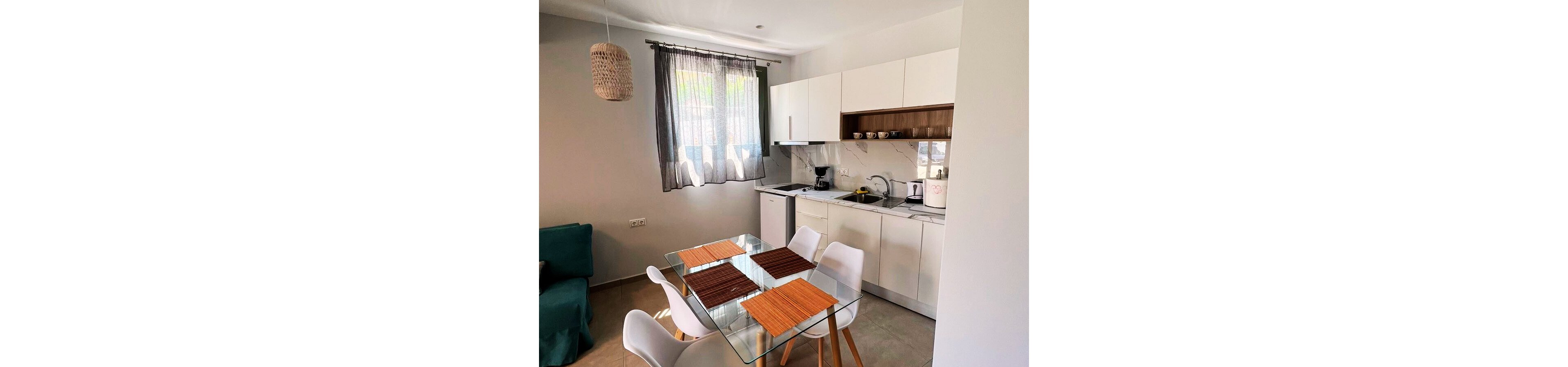 Anax Apartments Parga