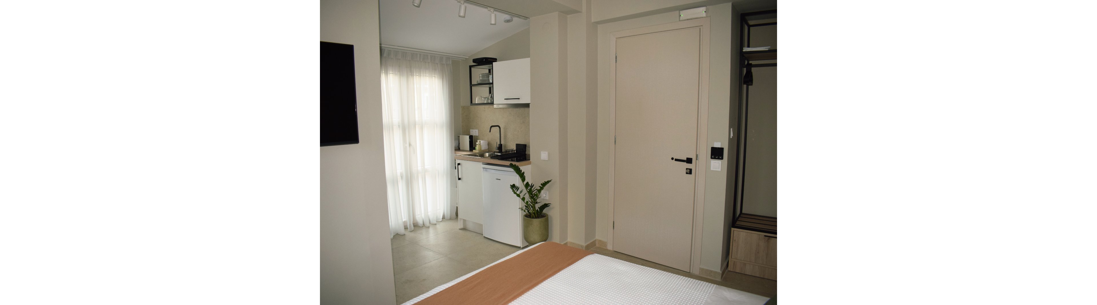 Limeria Studios & Maisonettes