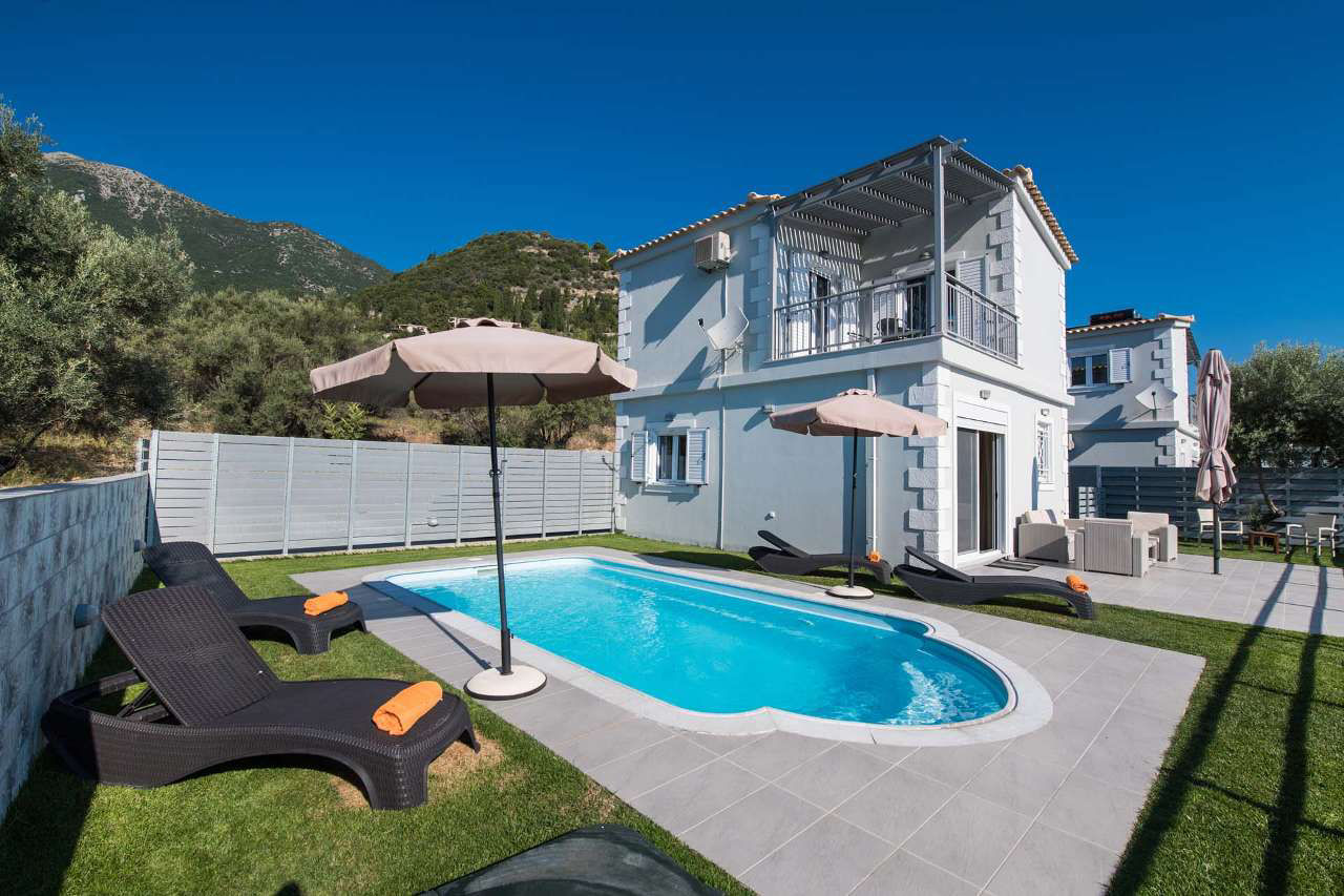 Villa Alkea - Vintage Travel