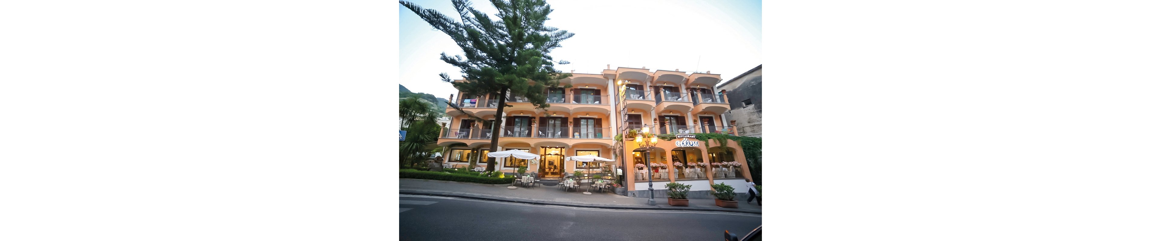 Hotel Santa Lucia