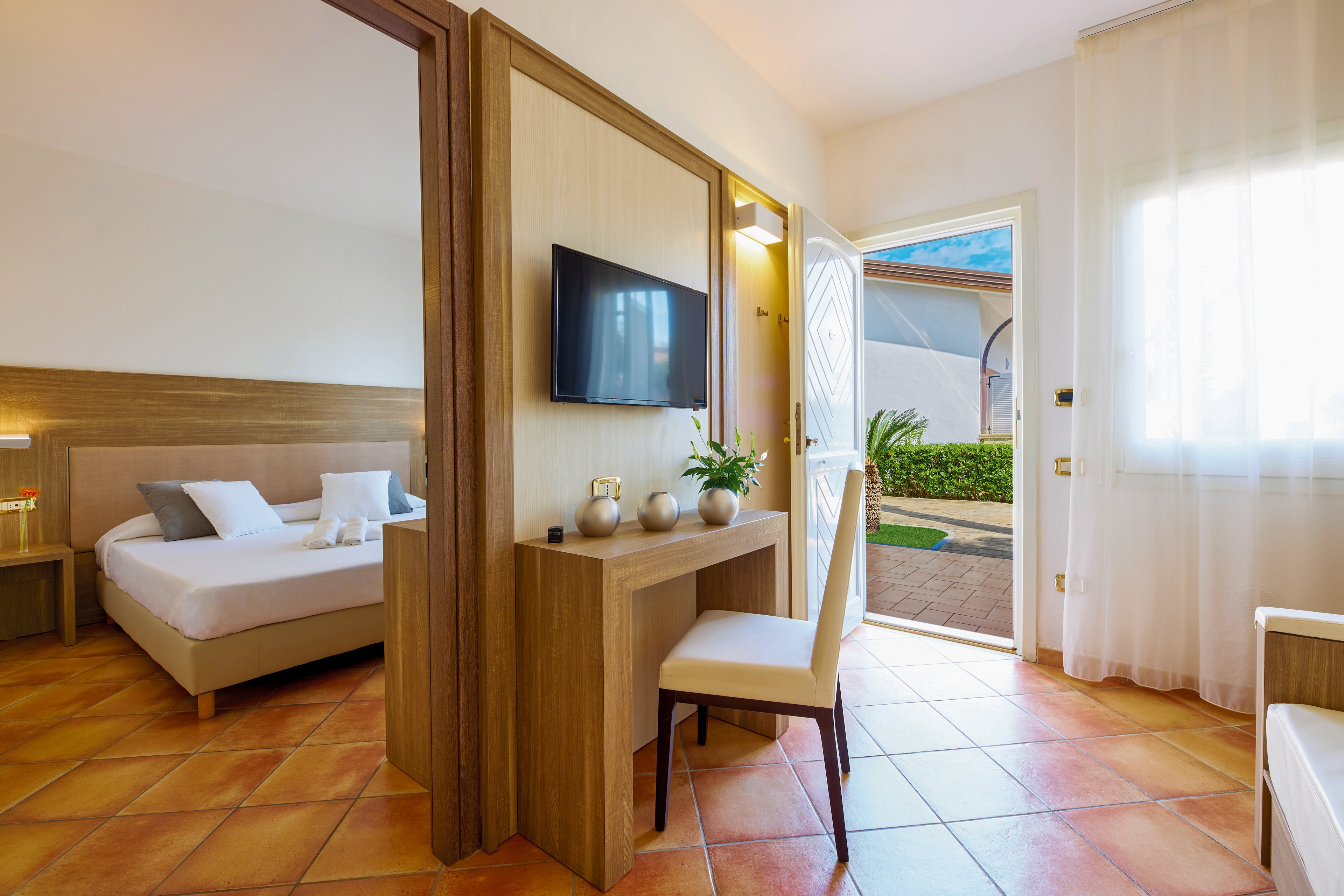 Paestum Inn Beach Resort