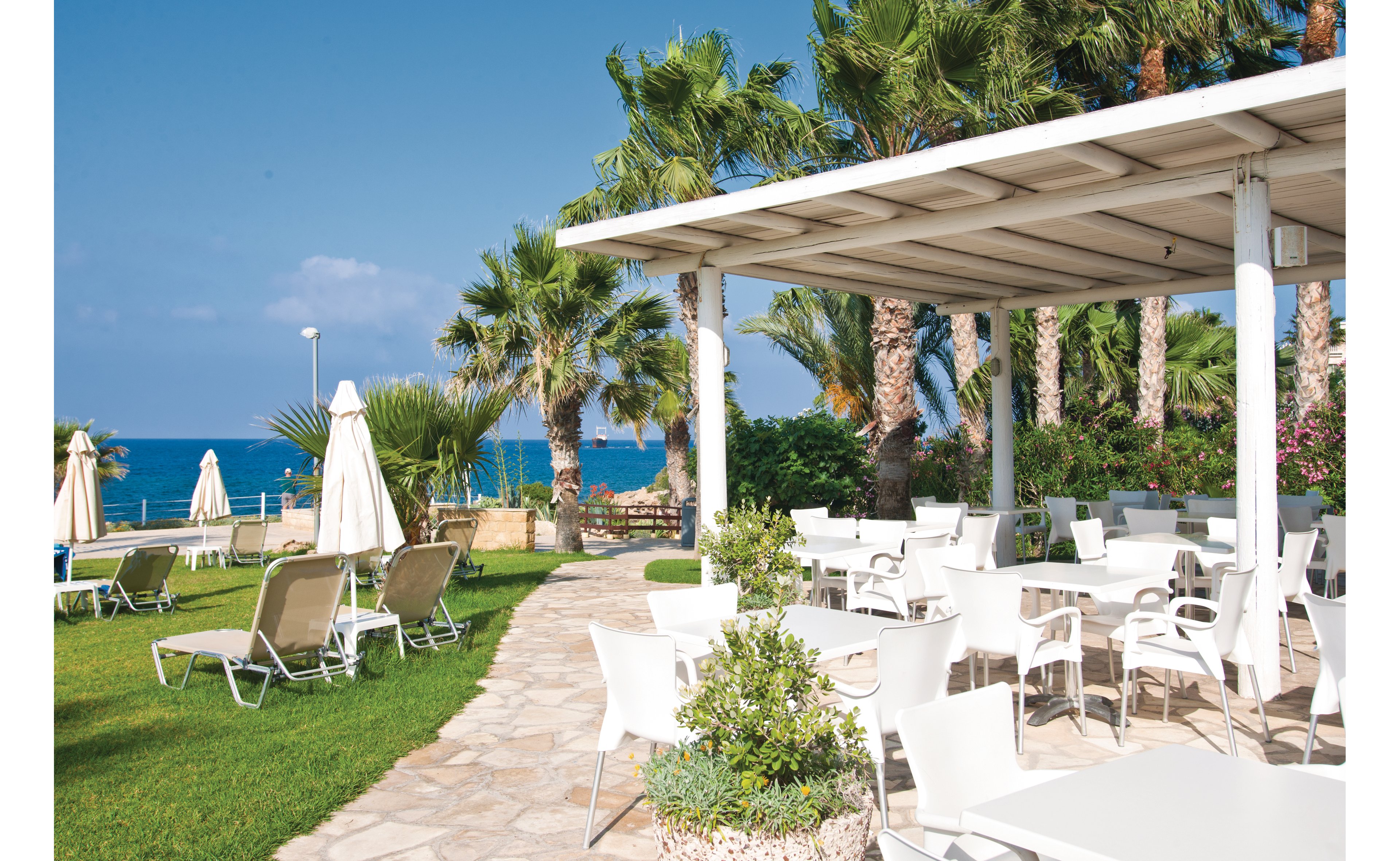 Akti Beach Hotel & Village Resort