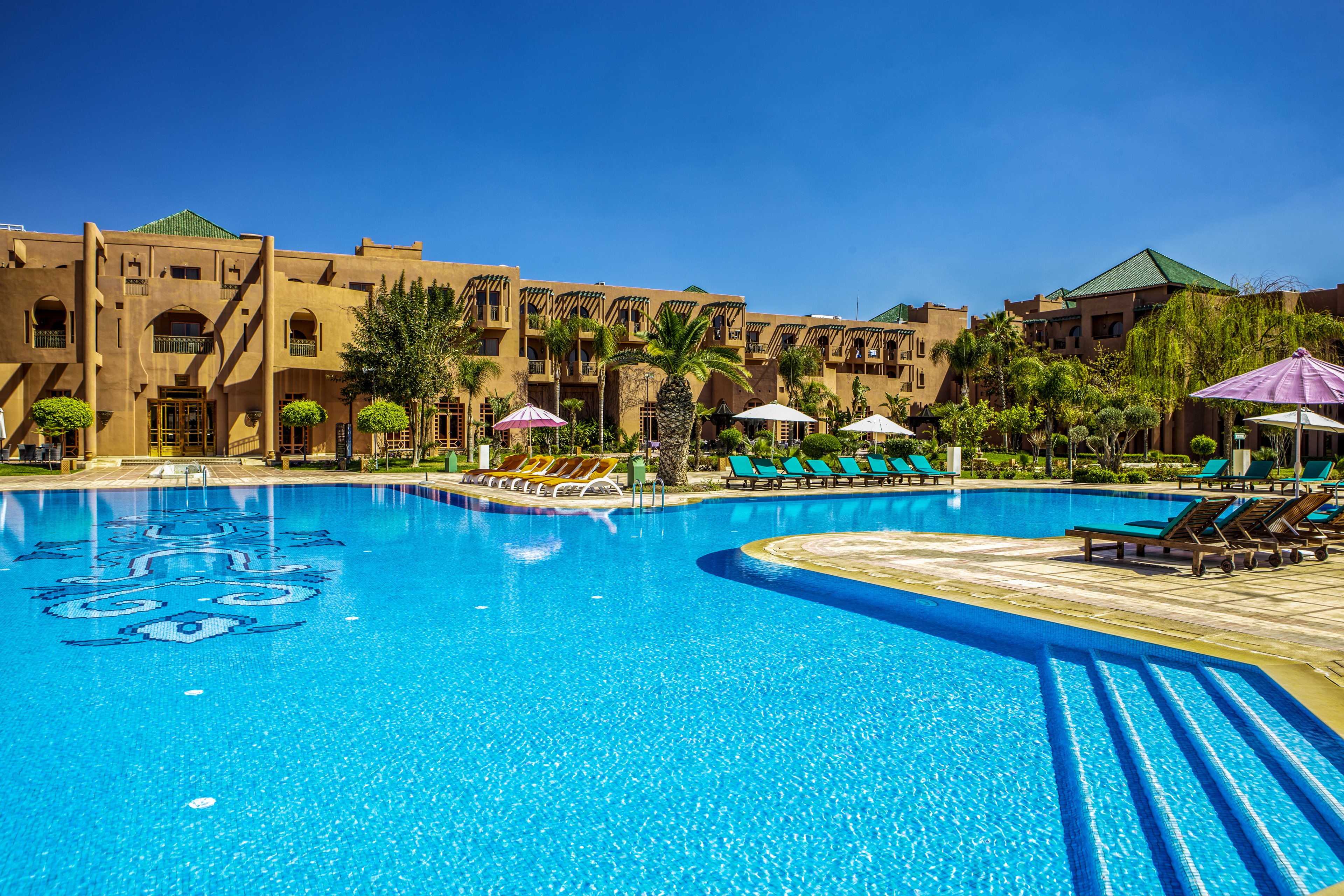 Palm Plaza Hotel & Spa