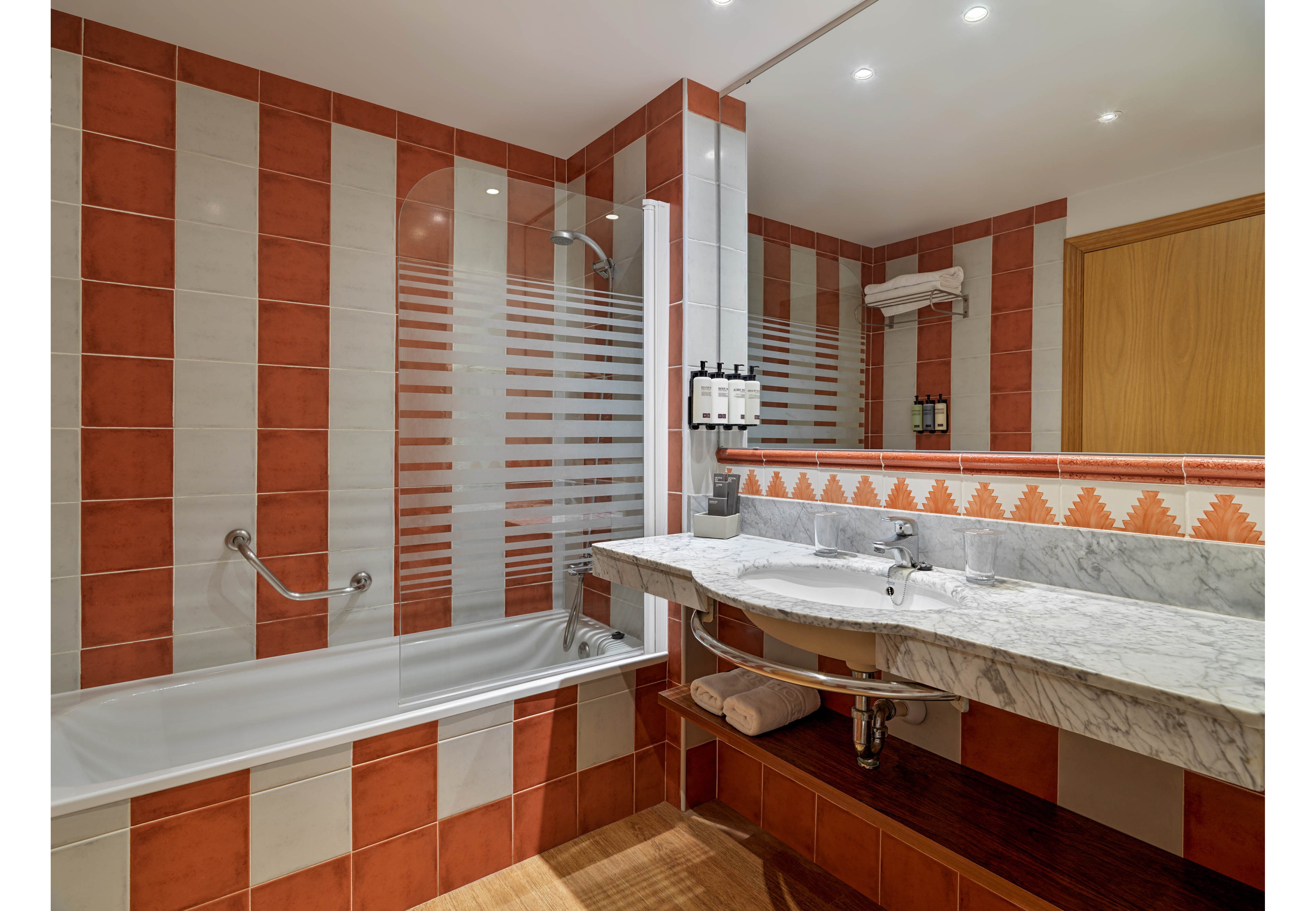 H10 Salauris Palace & PortAventura Theme Park